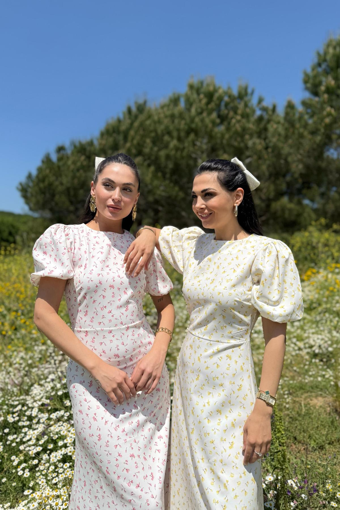 Sarı Çiçek Baskılı Balon Kol Midi Elbise