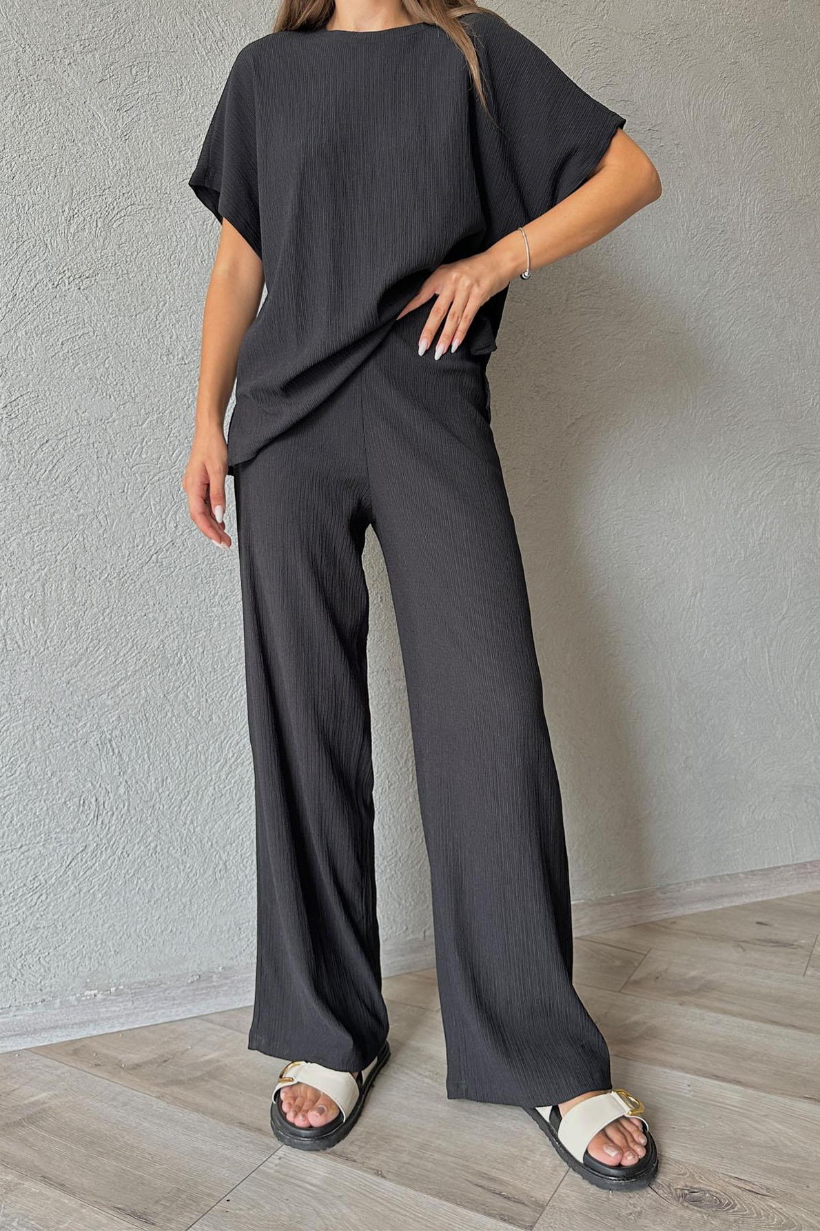 Siyah Gofre Tshirt ve Pantolon Takım