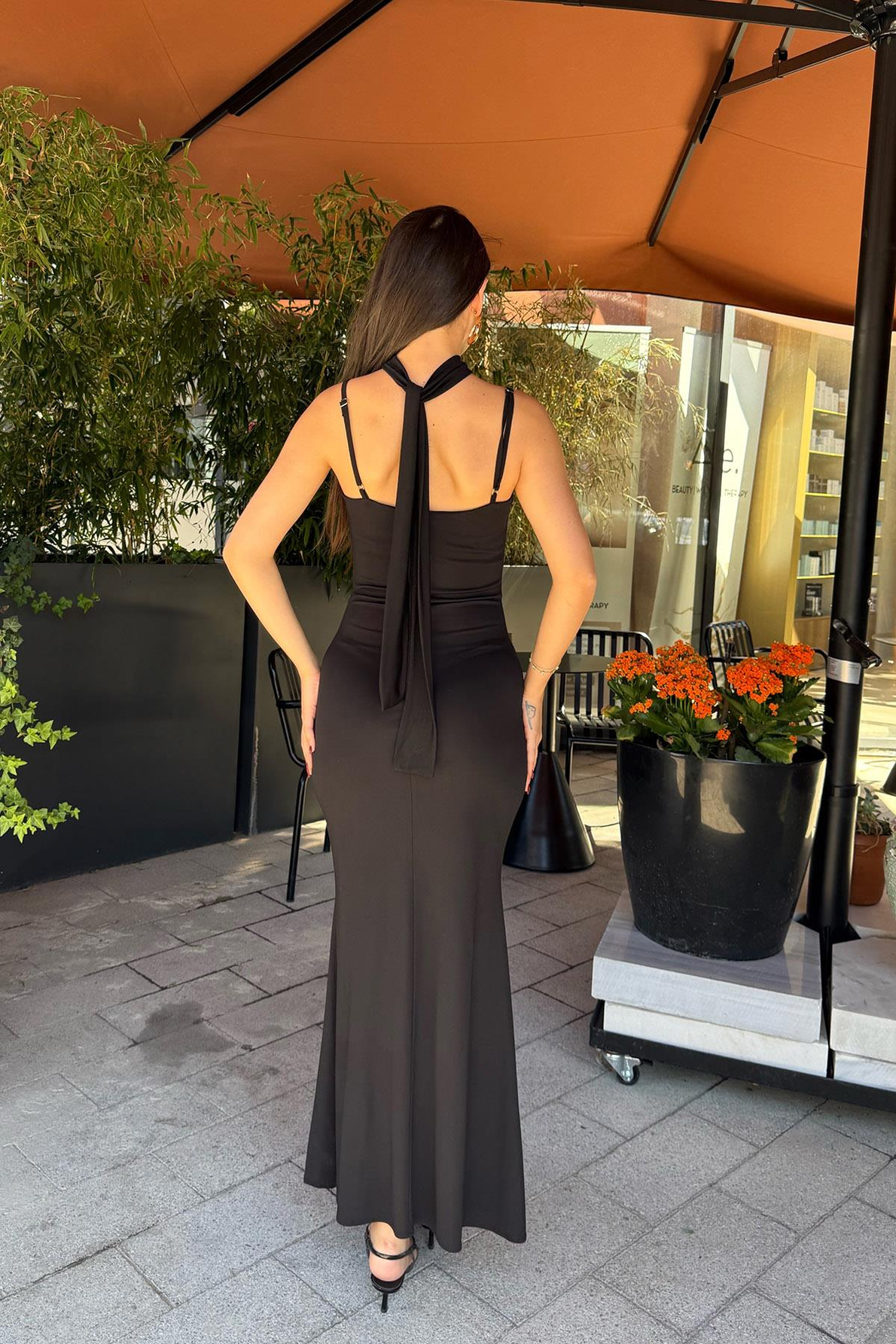 Siyah Gold Kuşaklı Midi Elbise