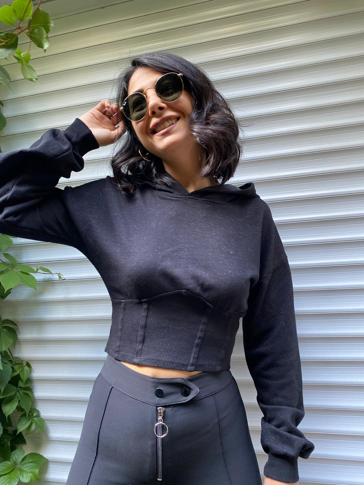 Siyah Kapüşonlu Sweat