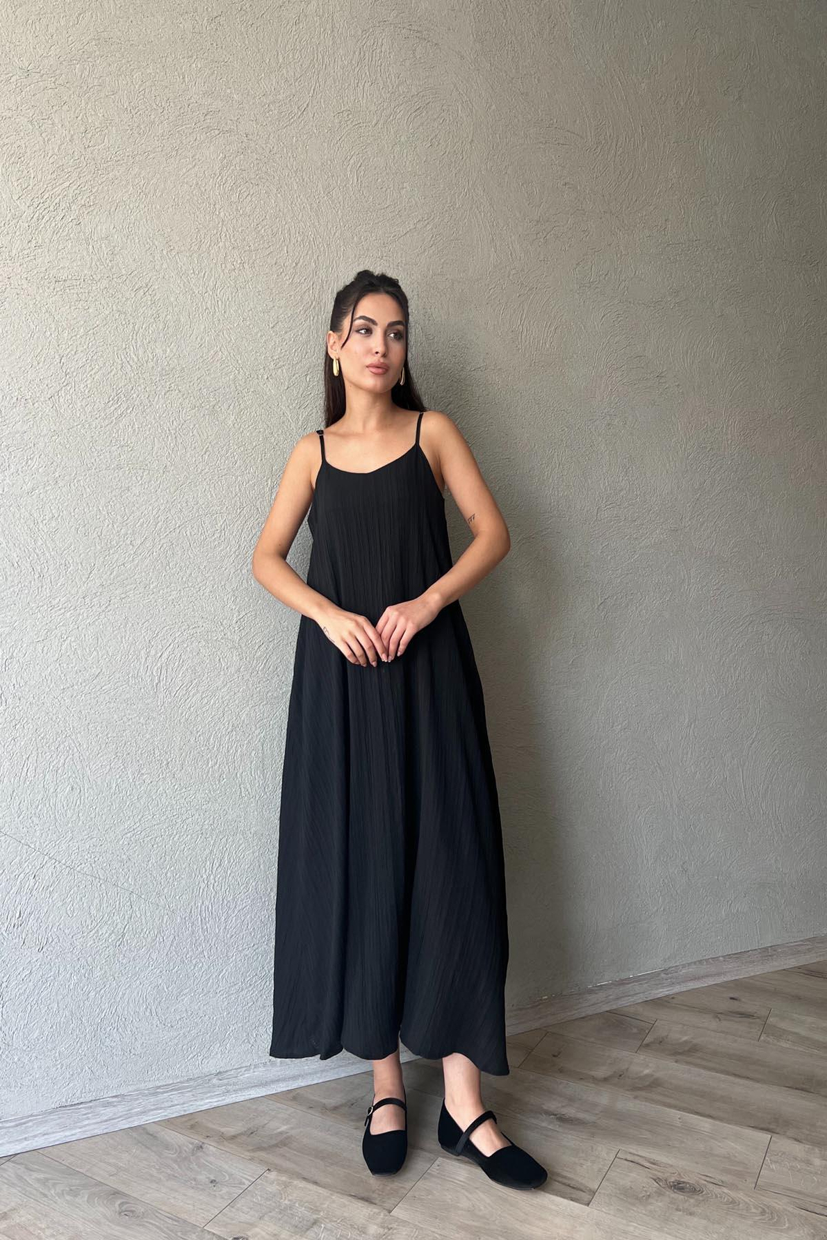Siyah Sun İnce Askılı Kloş Elbise