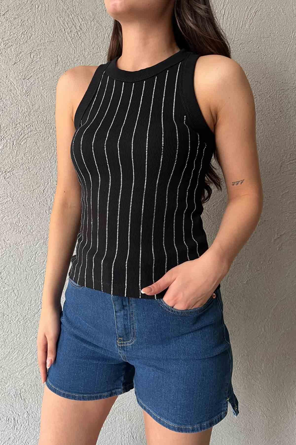 Siyah Taş Detaylı Basic Atlet