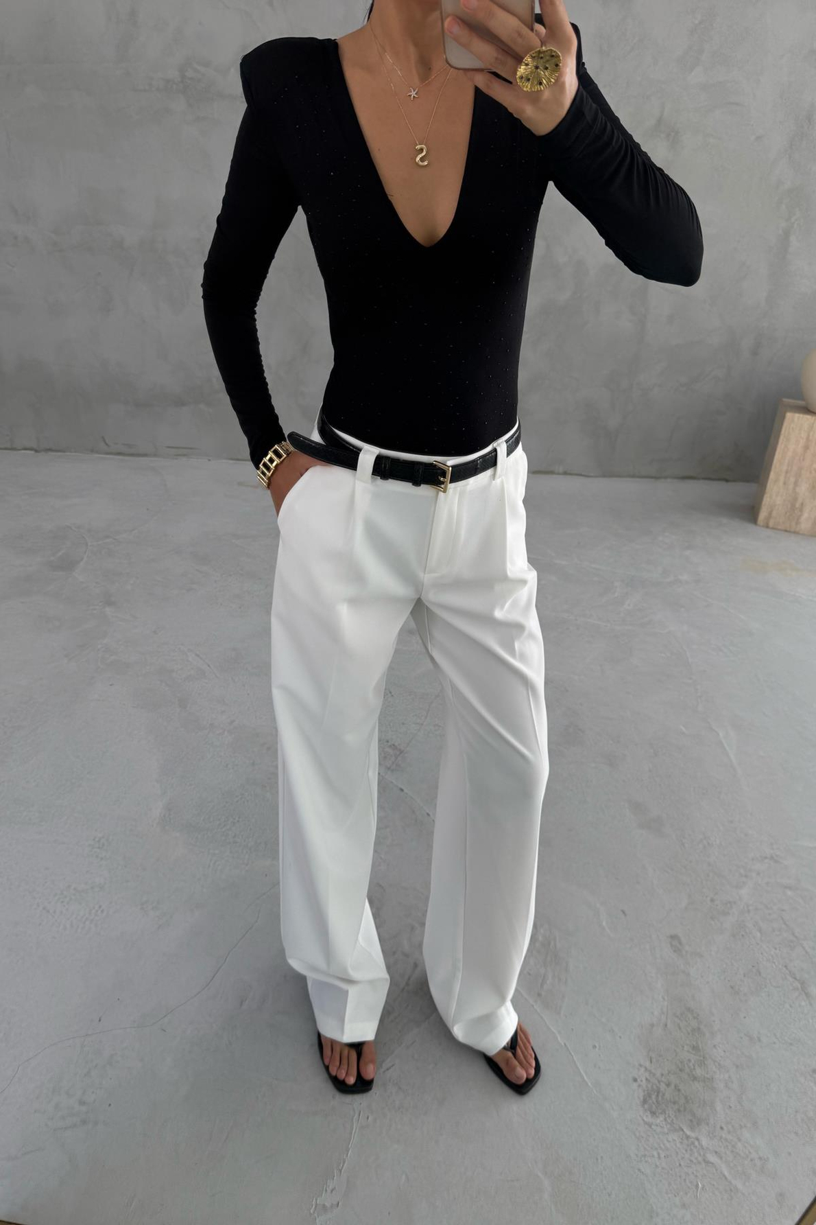 Siyah Vatkalı Taşlı Bodysuit