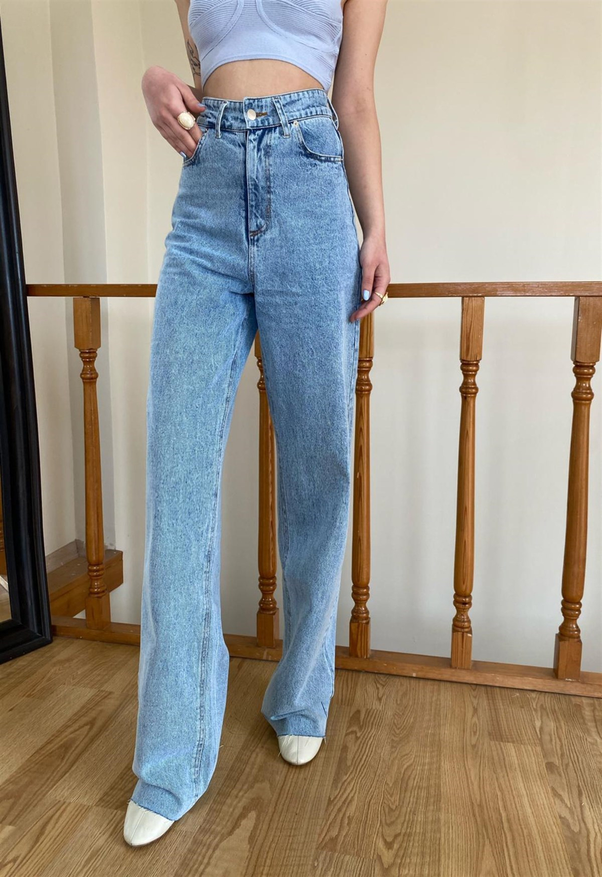 Taşlanmış Mavi Yüksek Bel Straight Fit Jean Pantolon