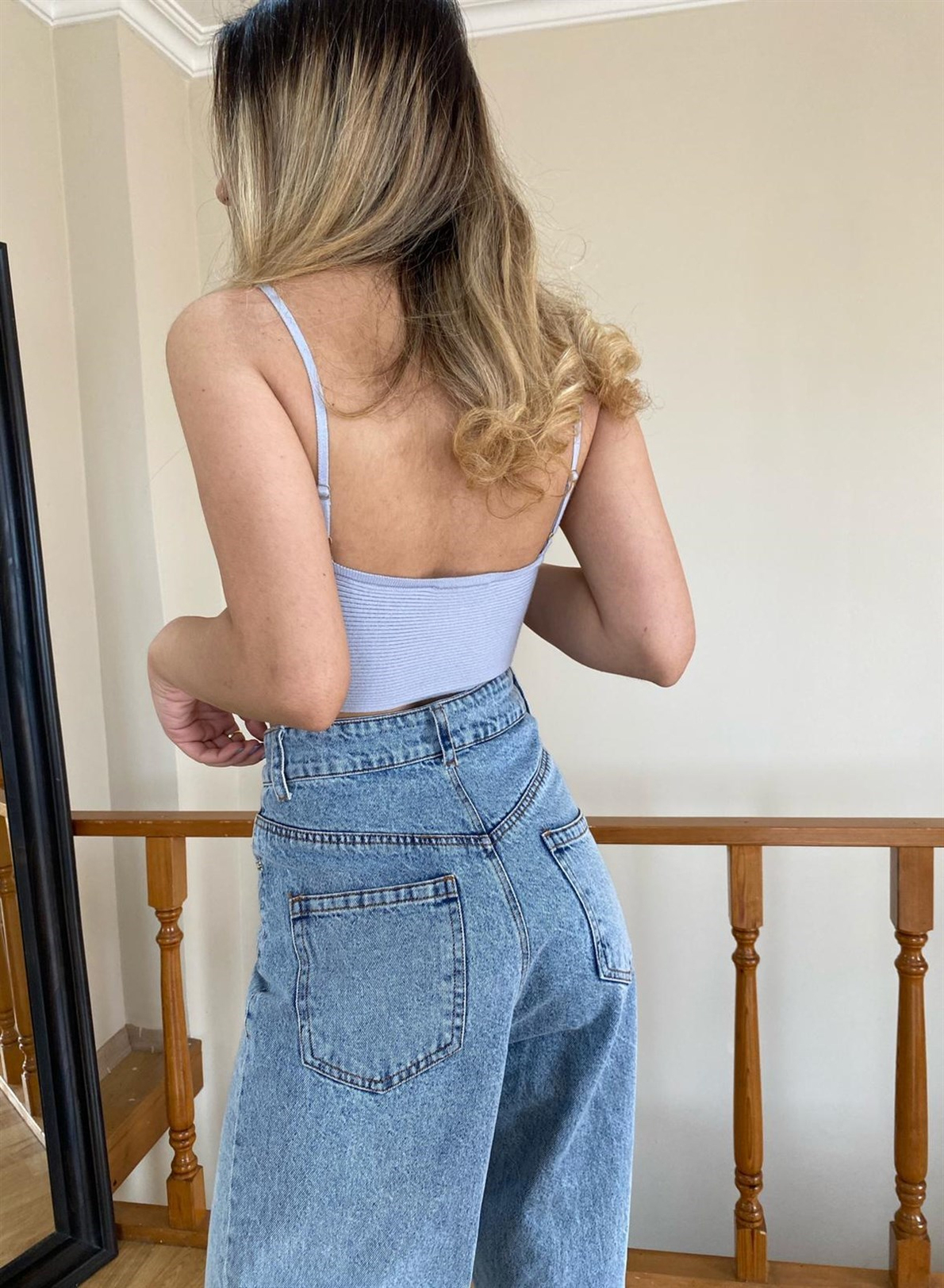 Taşlanmış Mavi Yüksek Bel Straight Fit Jean Pantolon