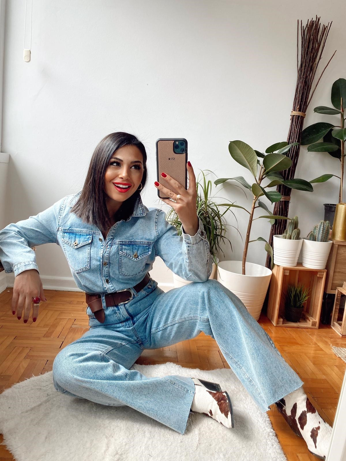 Taşlanmış Mavi Yüksek Bel Straight Fit Jean Pantolon