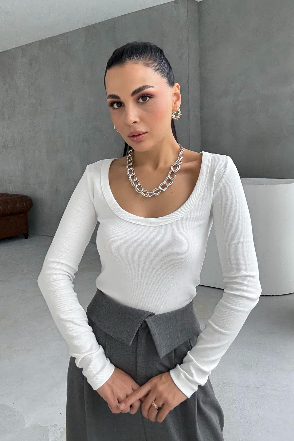 Uzun Kollu Fitilli Derin Bisiklet Yaka Beyaz Body