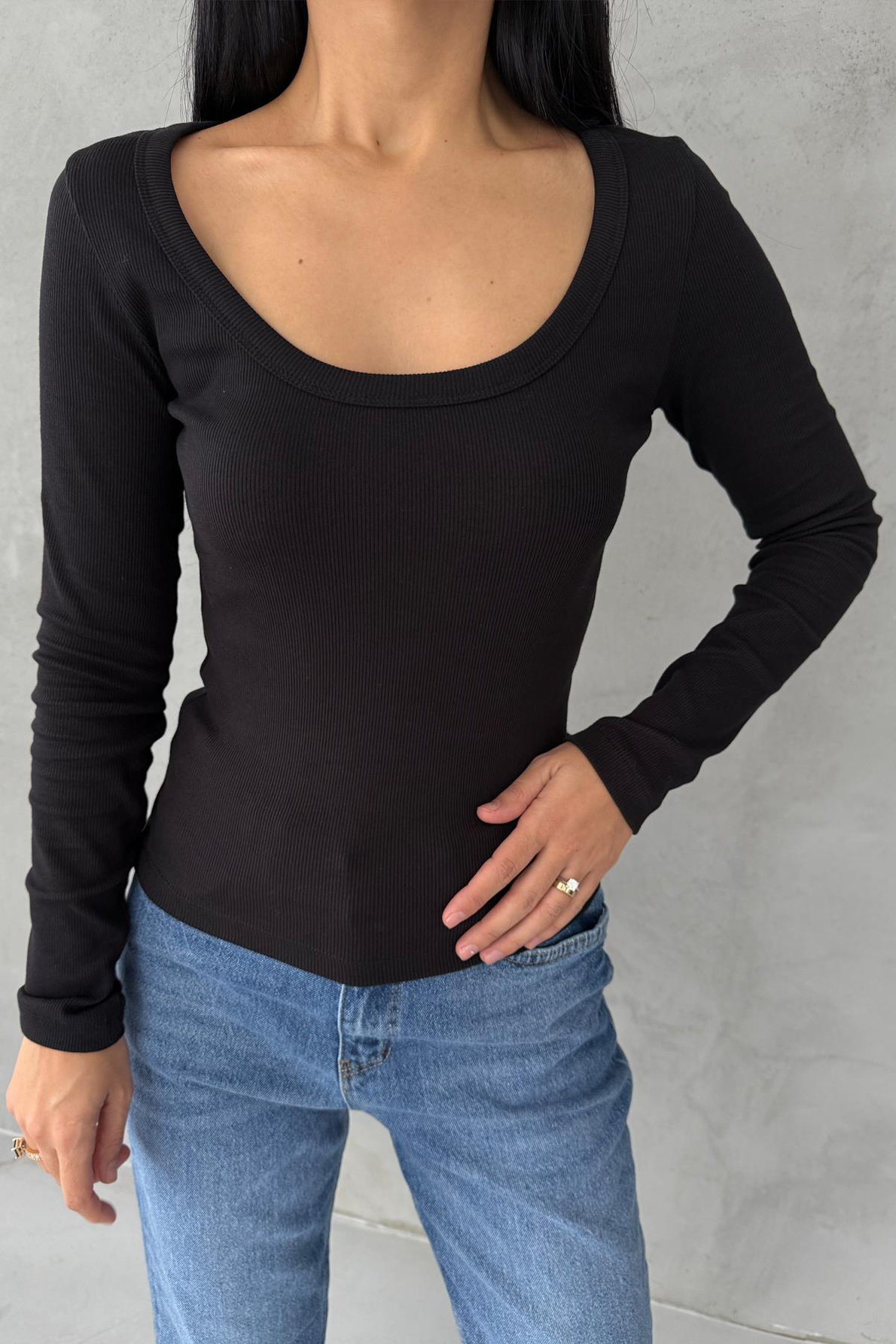 Uzun Kollu Fitilli Derin Bisiklet Yaka Siyah Body