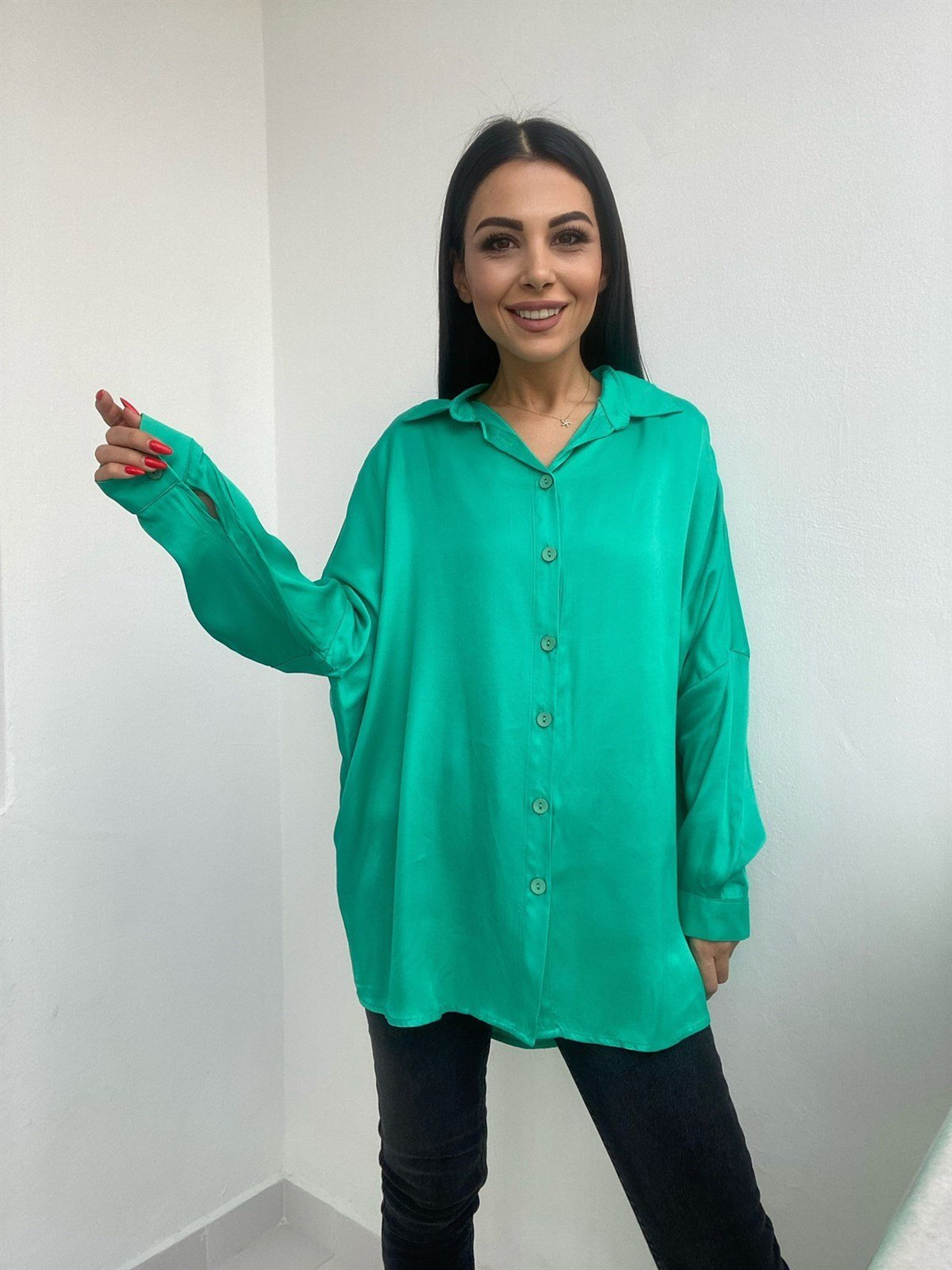 Yeşil Oversize Saten Gömlek