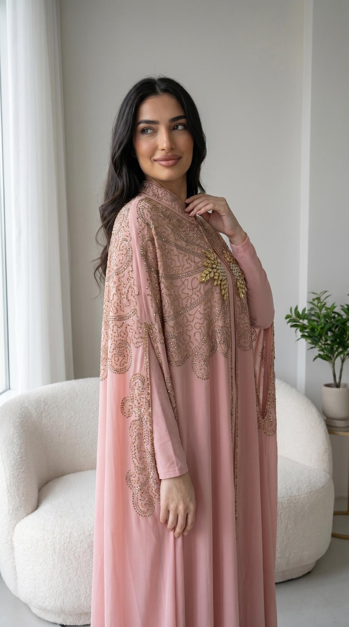 Önü Gold Taş İşlemeli Pudra Abaya