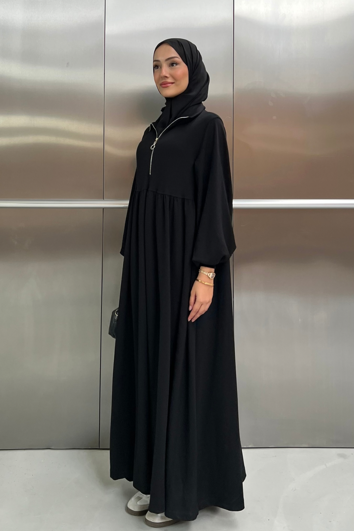 OYSH ELBİSE -SİYAH