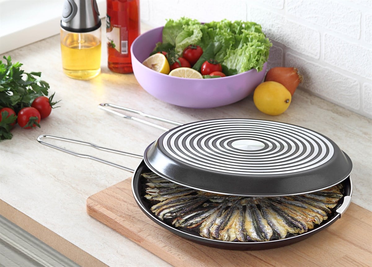 Double-Sided Fish Pan