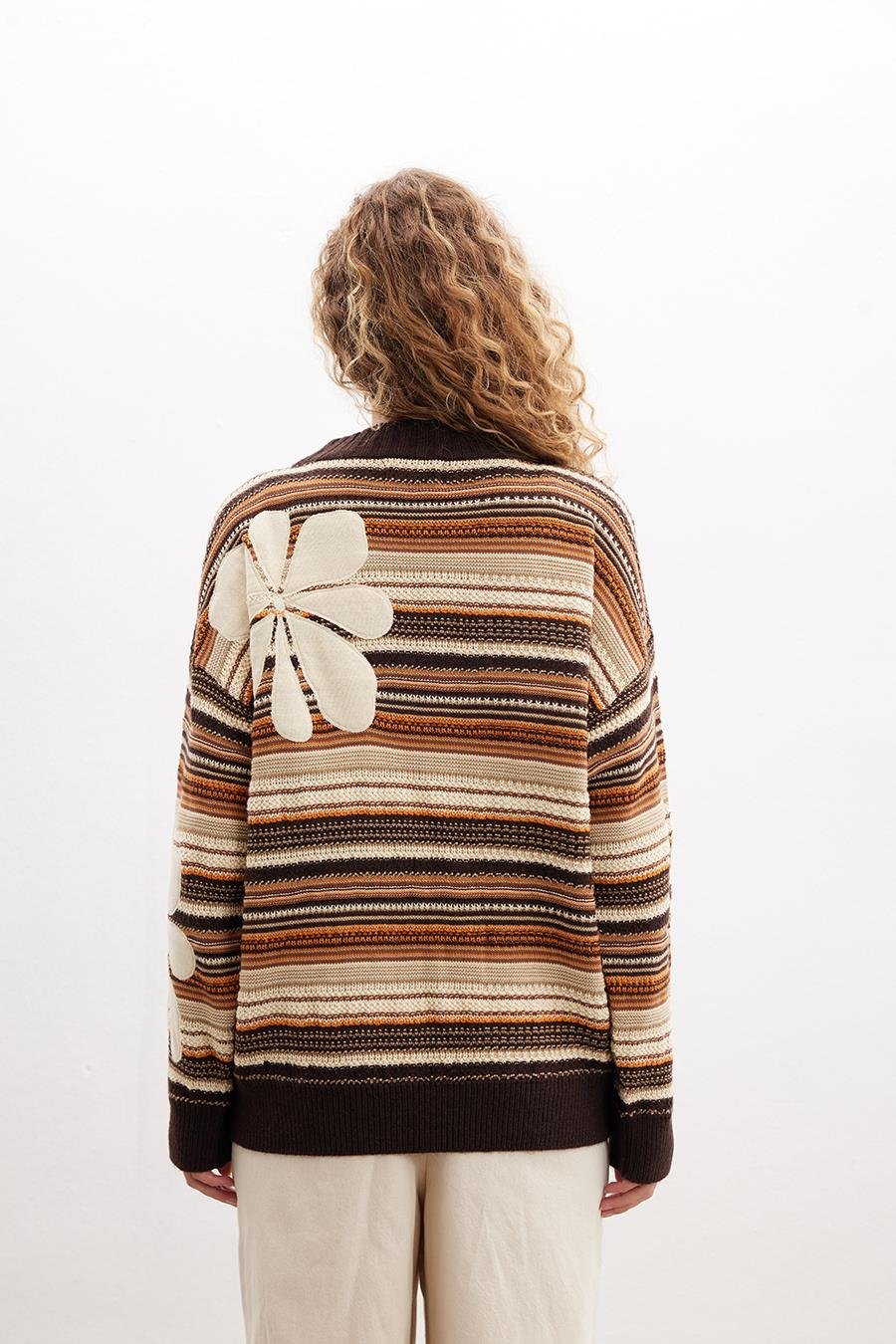 Peraluna AMELIA PULLOVER Yüksek Yaka Çiçek Desen Çok Renkli Organik Pamuk Karışım Kadın Triko Kazak - Kahve Multi