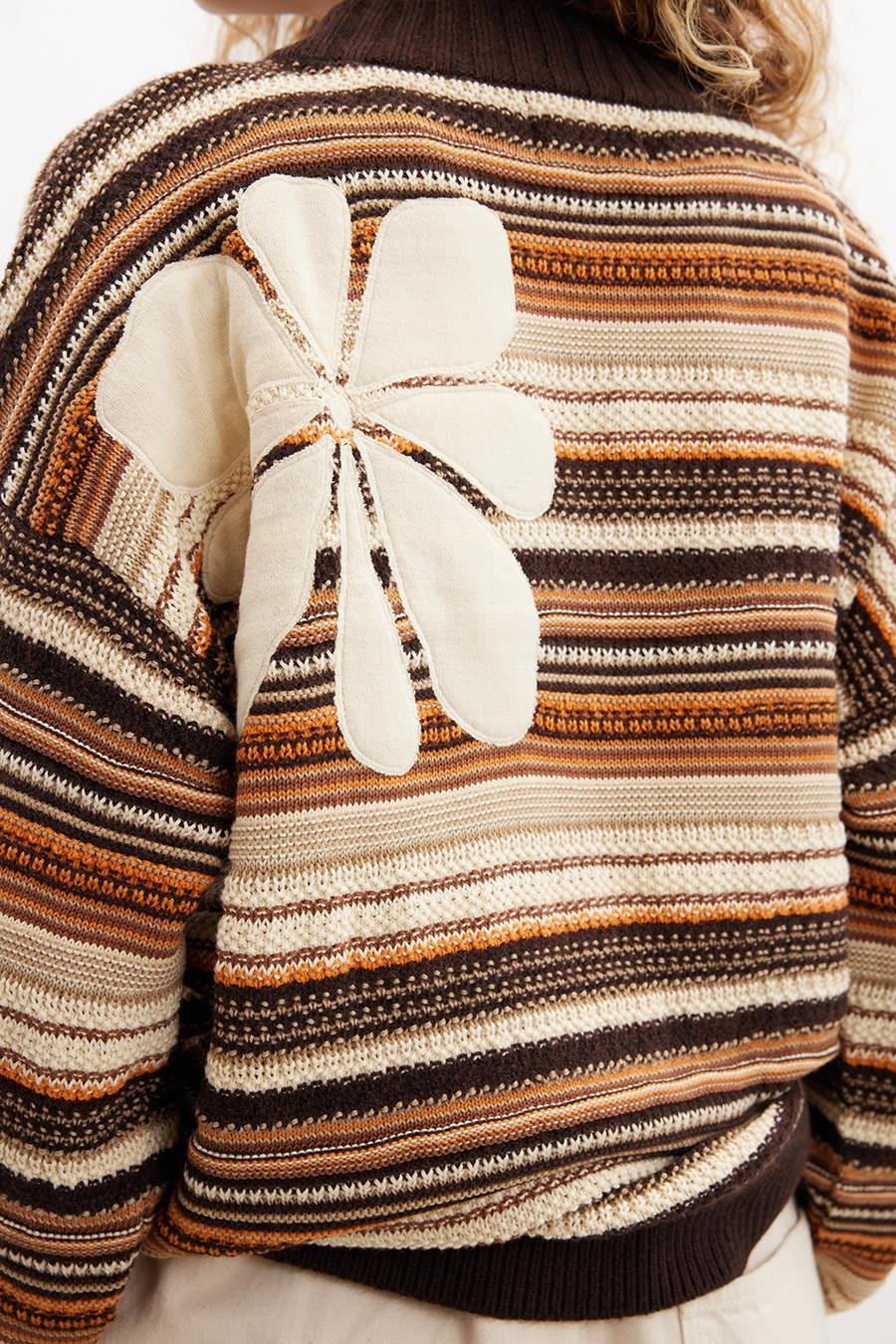 Peraluna AMELIA PULLOVER Yüksek Yaka Çiçek Desen Çok Renkli Organik Pamuk Karışım Kadın Triko Kazak - Kahve Multi