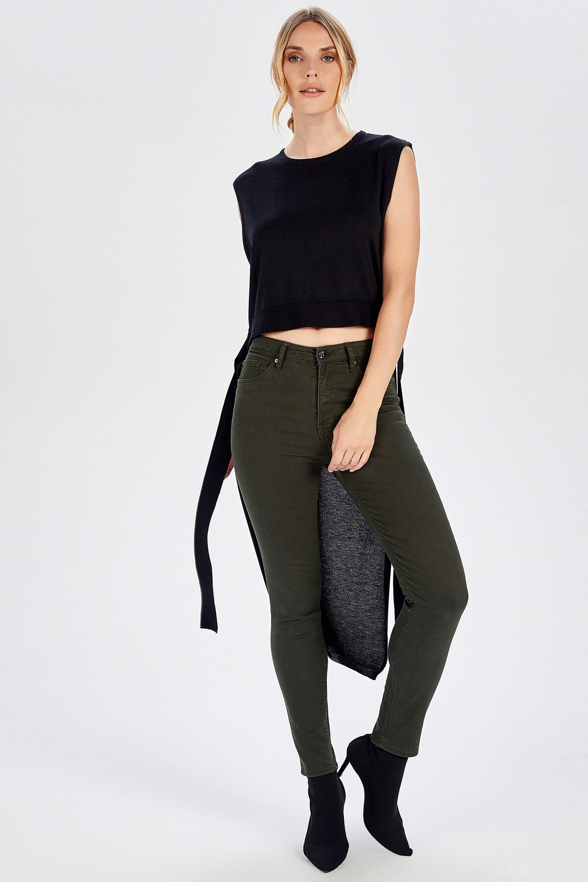 Peraluna Belted Sleeveless Women's Knitwear Long Back Blouse - Black