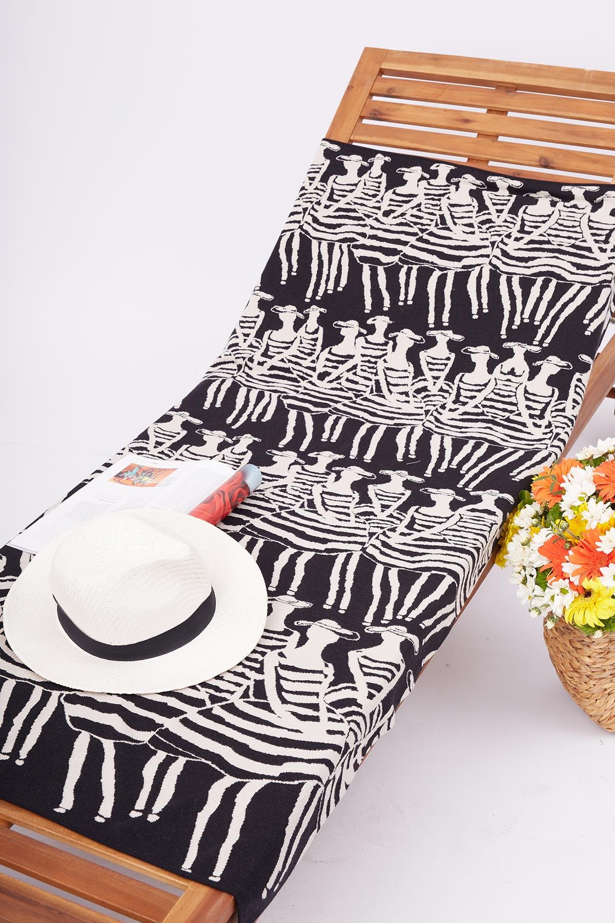 Peraluna BEACH GIRLS BEACH COVER Kadın Desenli Pamuklu Triko Plaj Örtüsü 75X150 CM - Siyah/Beyaz