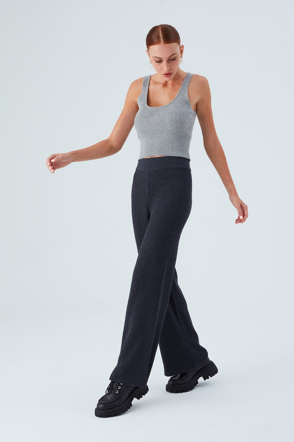 Peraluna Bol Kesim Kaşmir Karışım Boru Paça Kadın Triko Pantolon Antrasit