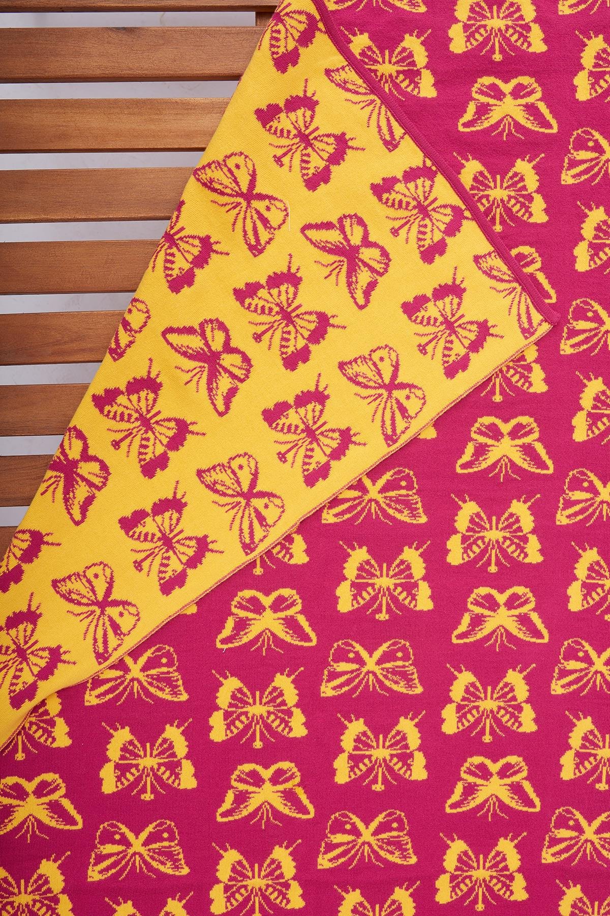 Peraluna BUTTERFLY BOOM BEACH COVER Kelebek Desenli Pamuklu Triko Plaj Örtüsü 75X150 CM - Fuşya/Sarı