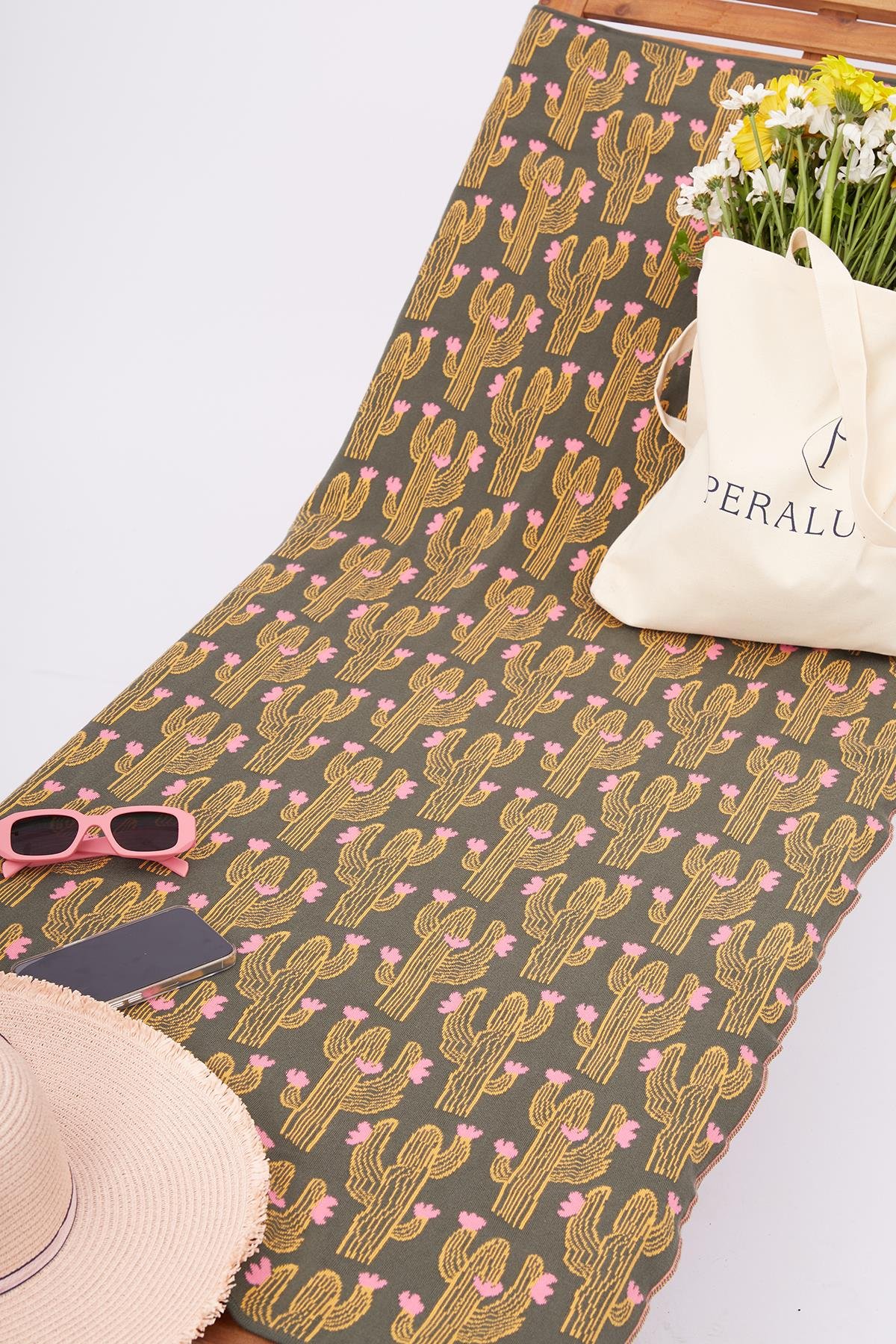 Peraluna CACTUS CANDY BEACH COVER Kaktüs Desenli Pamuklu Triko Plaj Örtüsü 75X150 CM - Yeşil/Multi