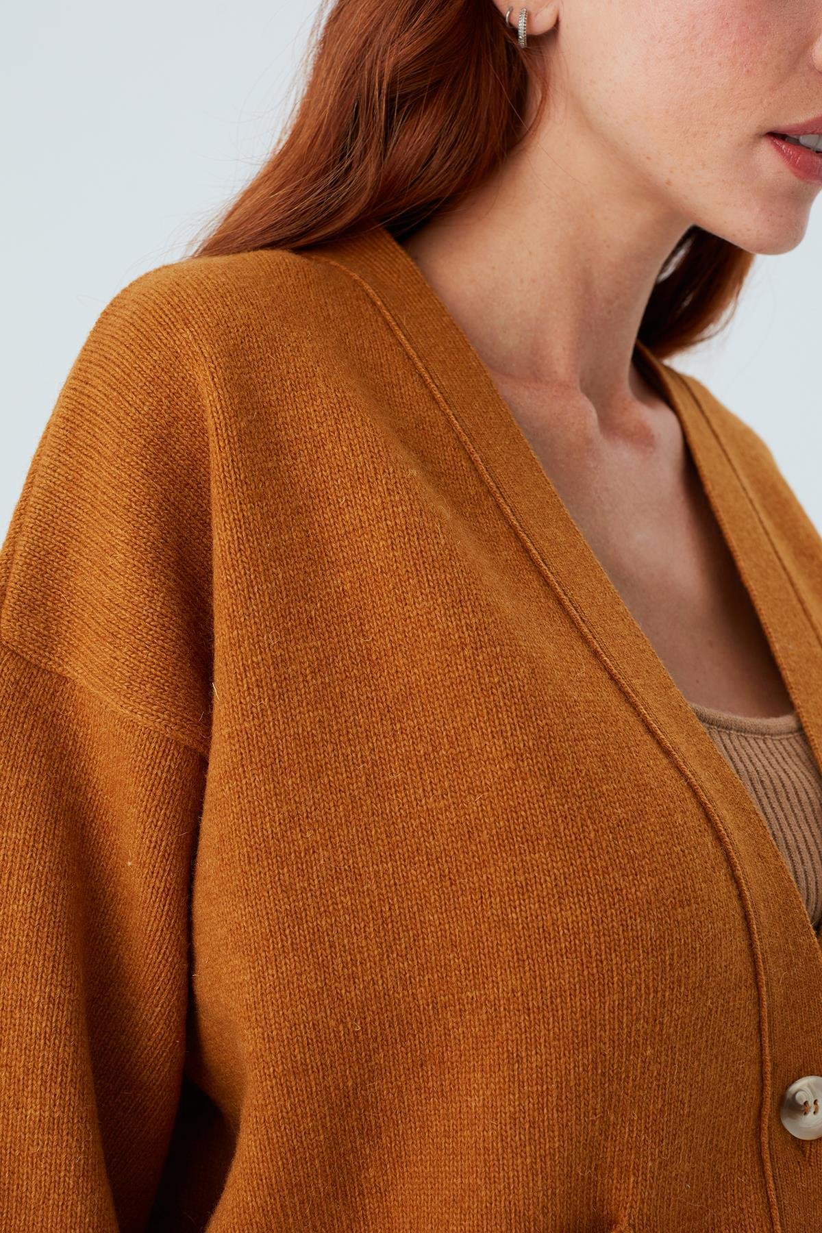 Peraluna CAROL CARDIGAN Cepli Düğmeli Rahat Kesim Crop Kadın Triko Hırka Sütlü Kahve