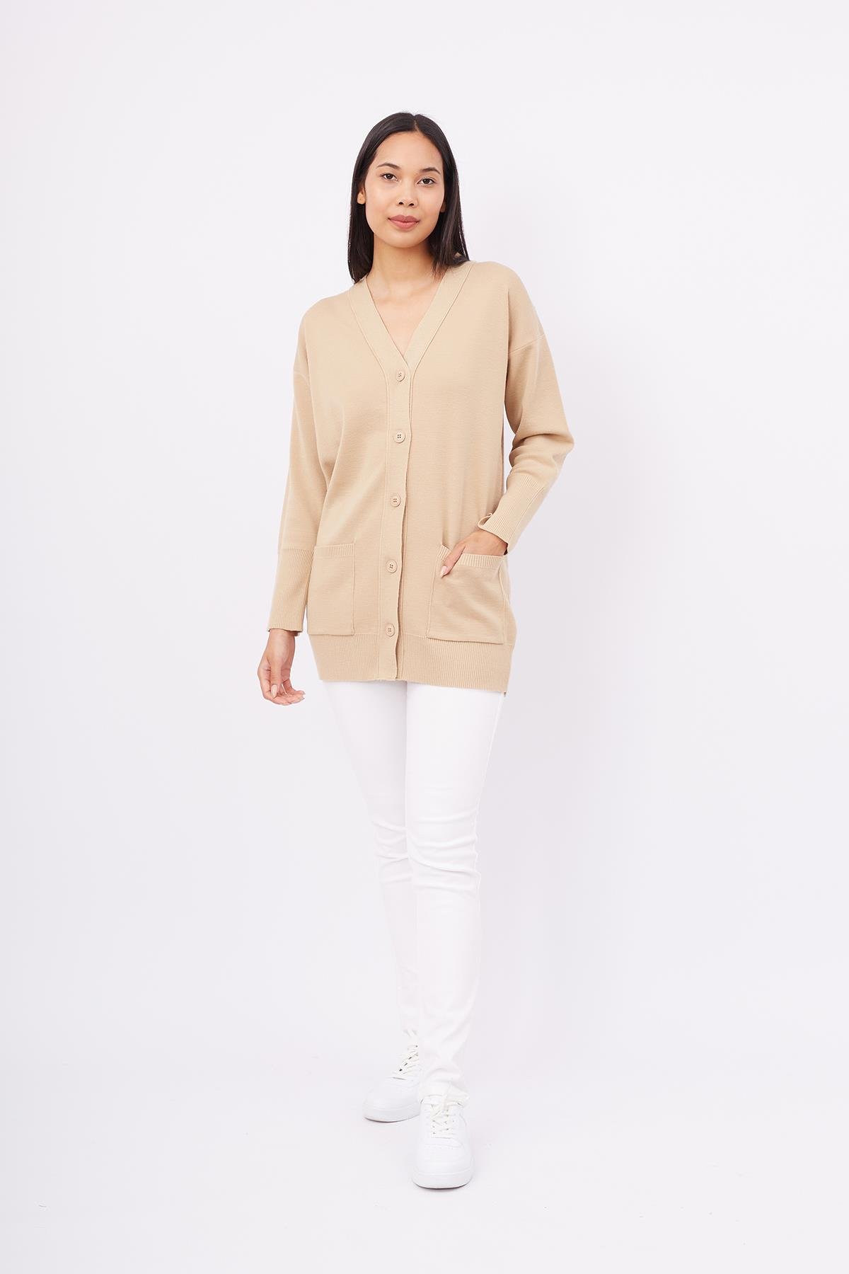 Peraluna Cepli Klasik Kesim V Yaka Uzun Kadın Triko Hırka - Bej