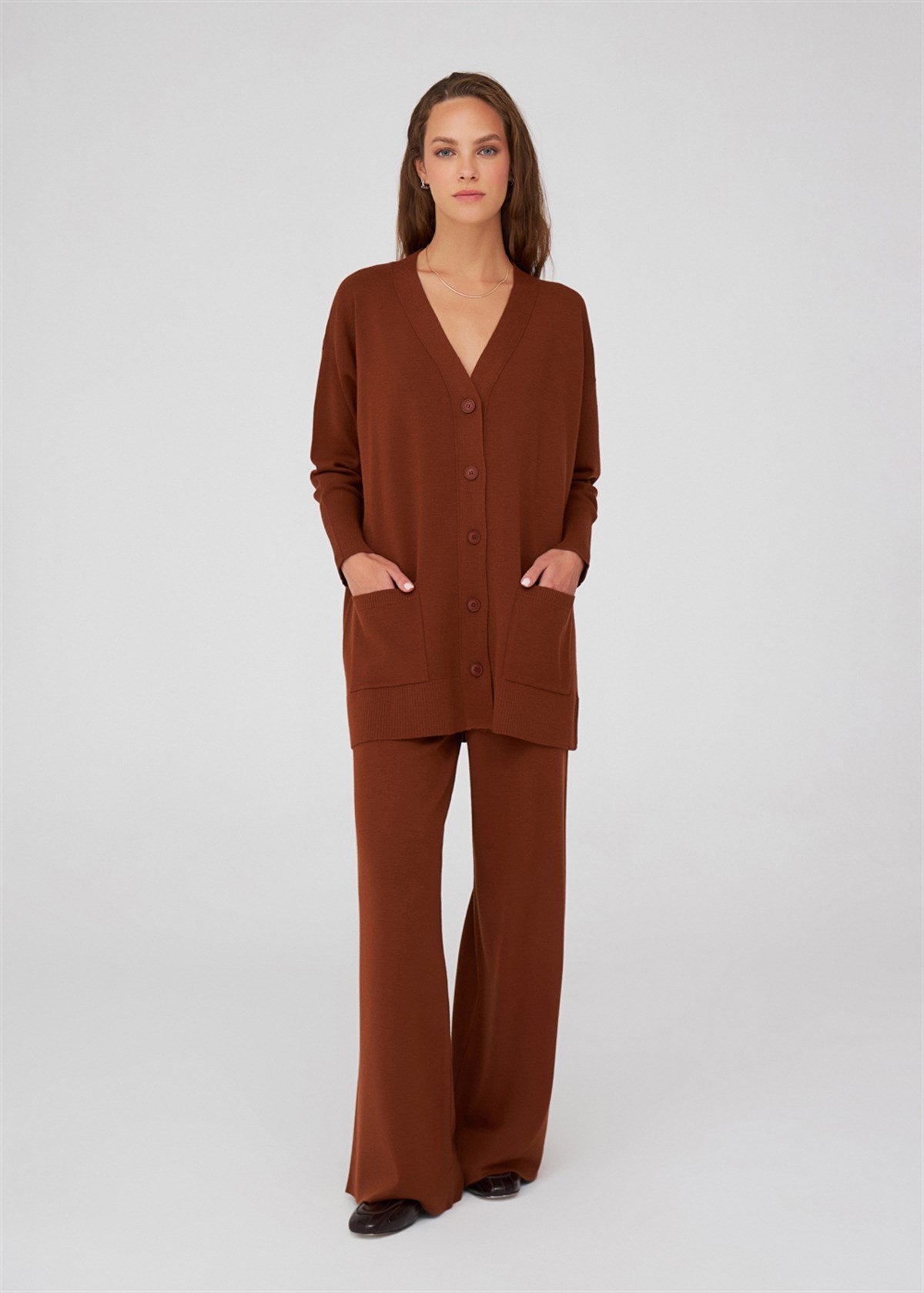 Peraluna V-neck Pocket Women's Knitwear Long Cardigan - Brown