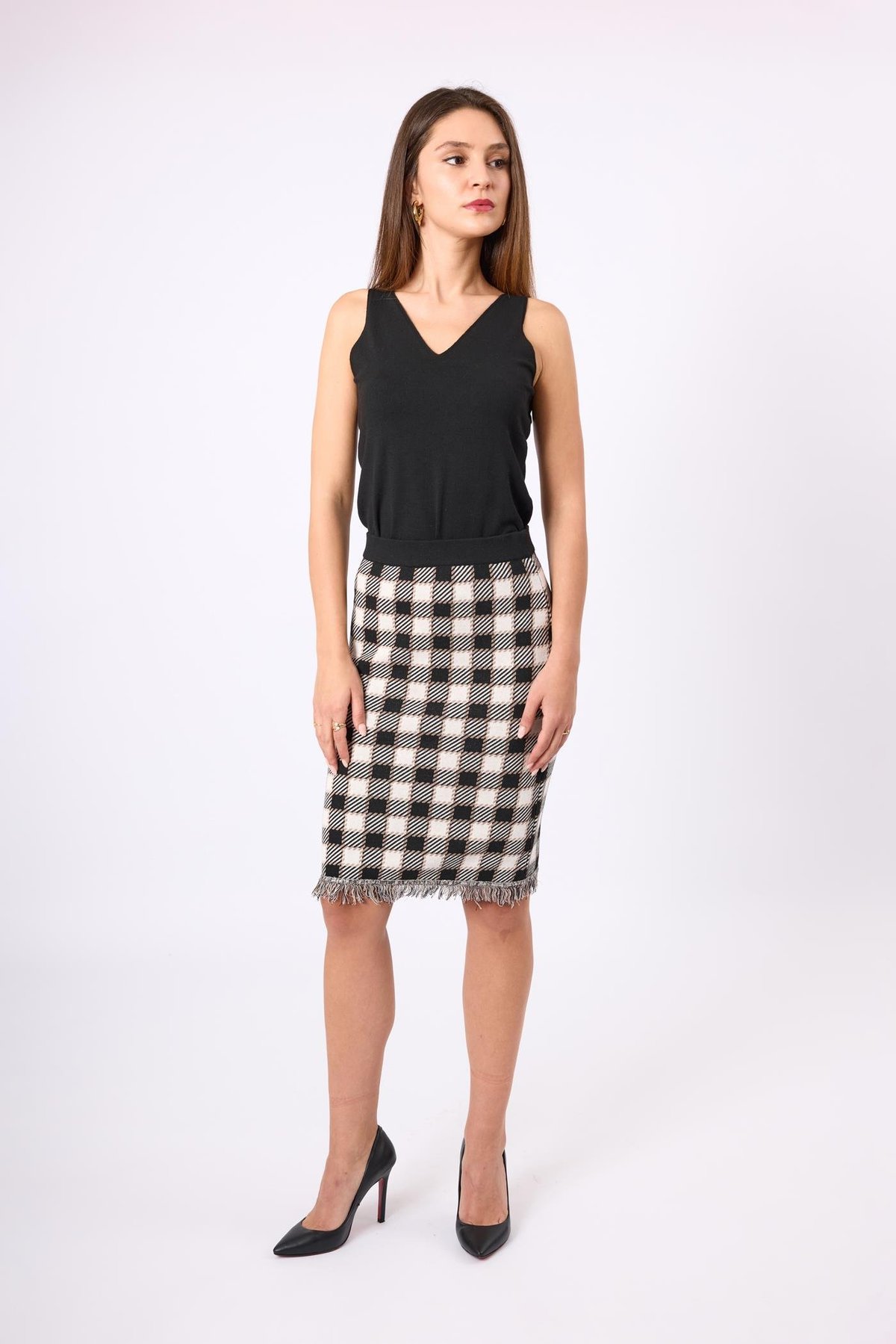 Peraluna Diana Pötikare Kadın Diz Üstü Triko Etek - Siyah/Ekru