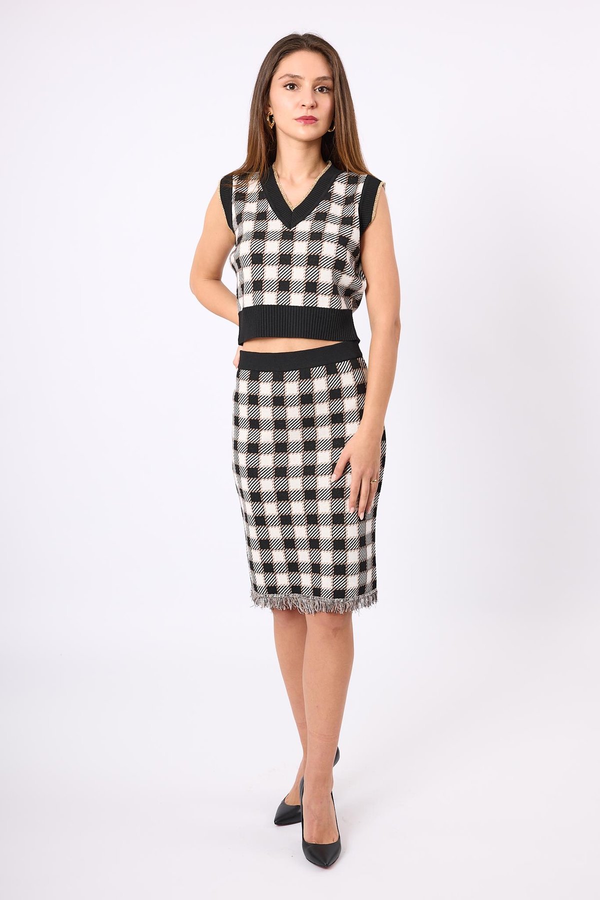 Peraluna Diana Pötikare Kadın Diz Üstü Triko Etek - Siyah/Ekru