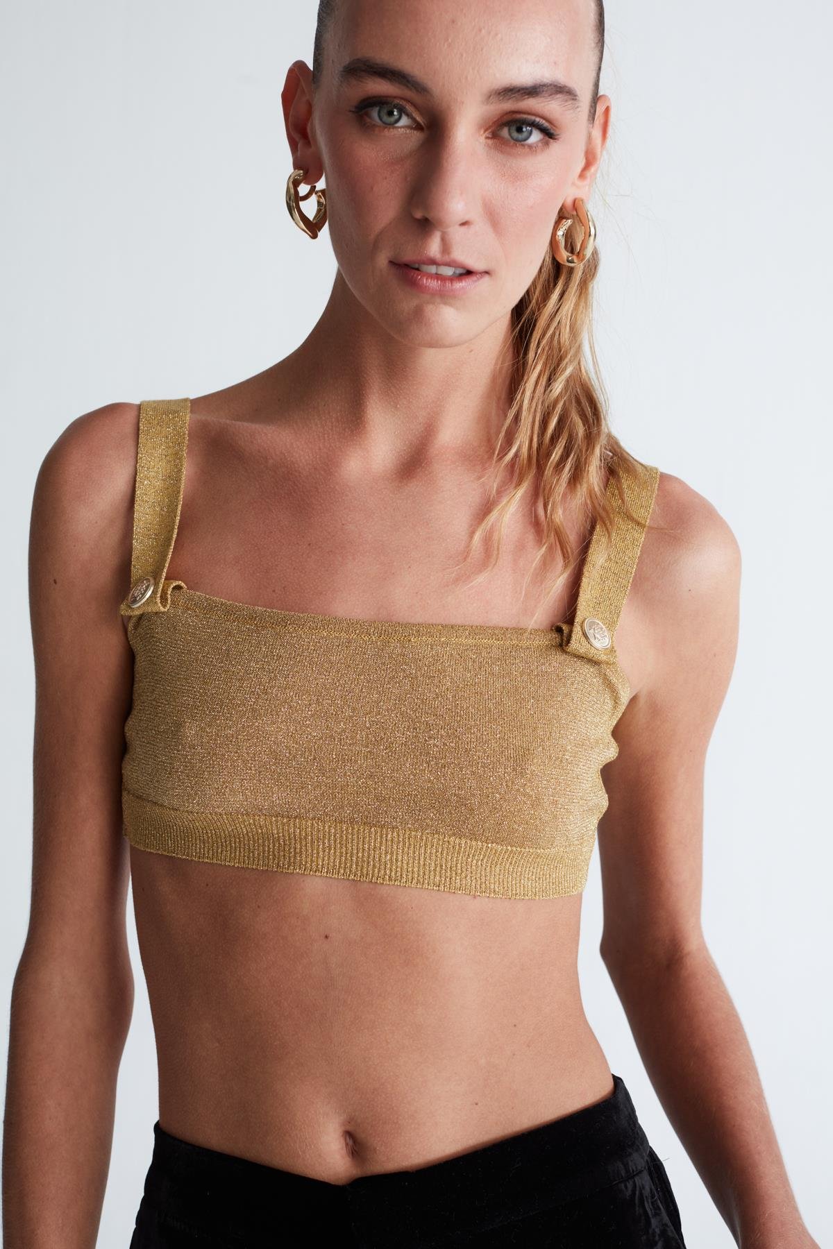 Peraluna DORIS BRALET Düğme Detaylı Askılı Simli Kadın Triko Bralet Altın