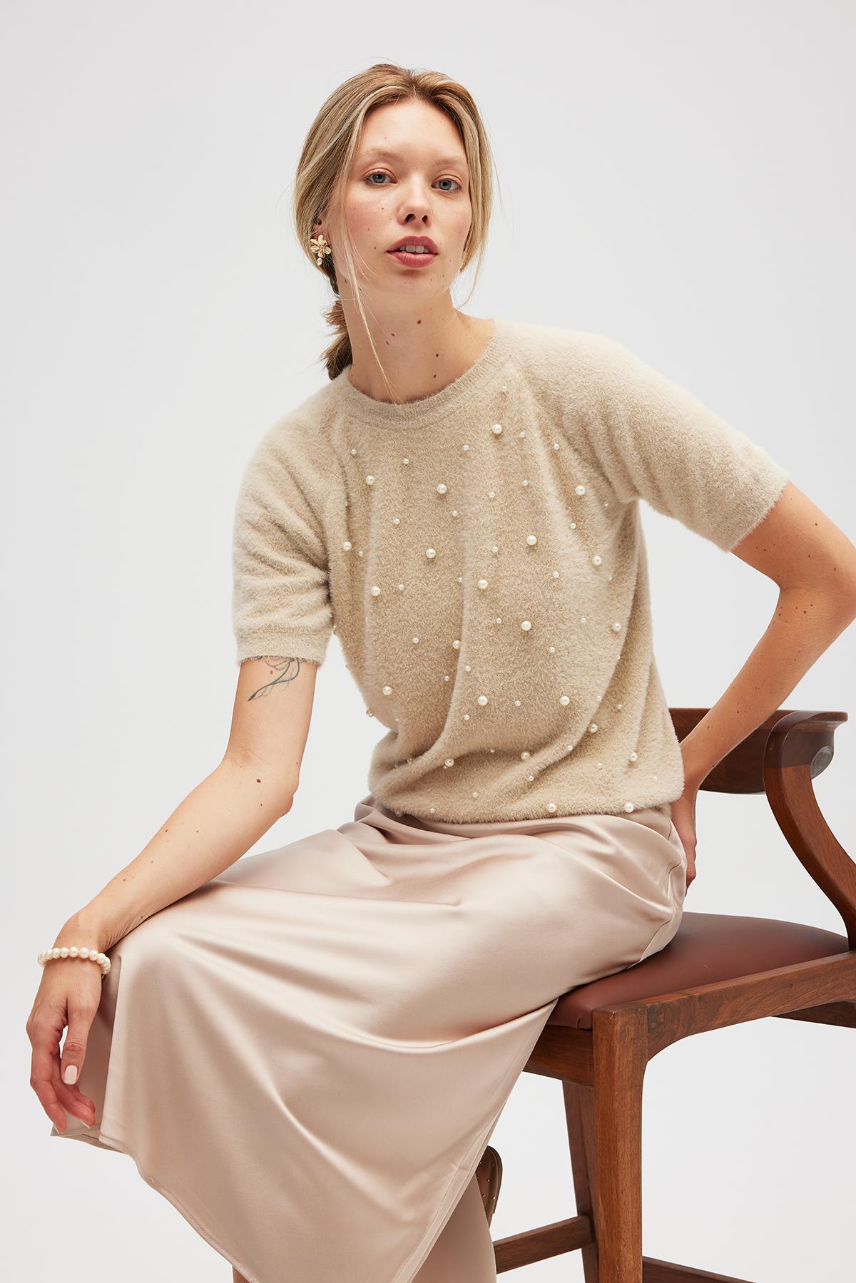 Peraluna Emilia Kadın Triko İnci Süslemeli Bluz - Bej