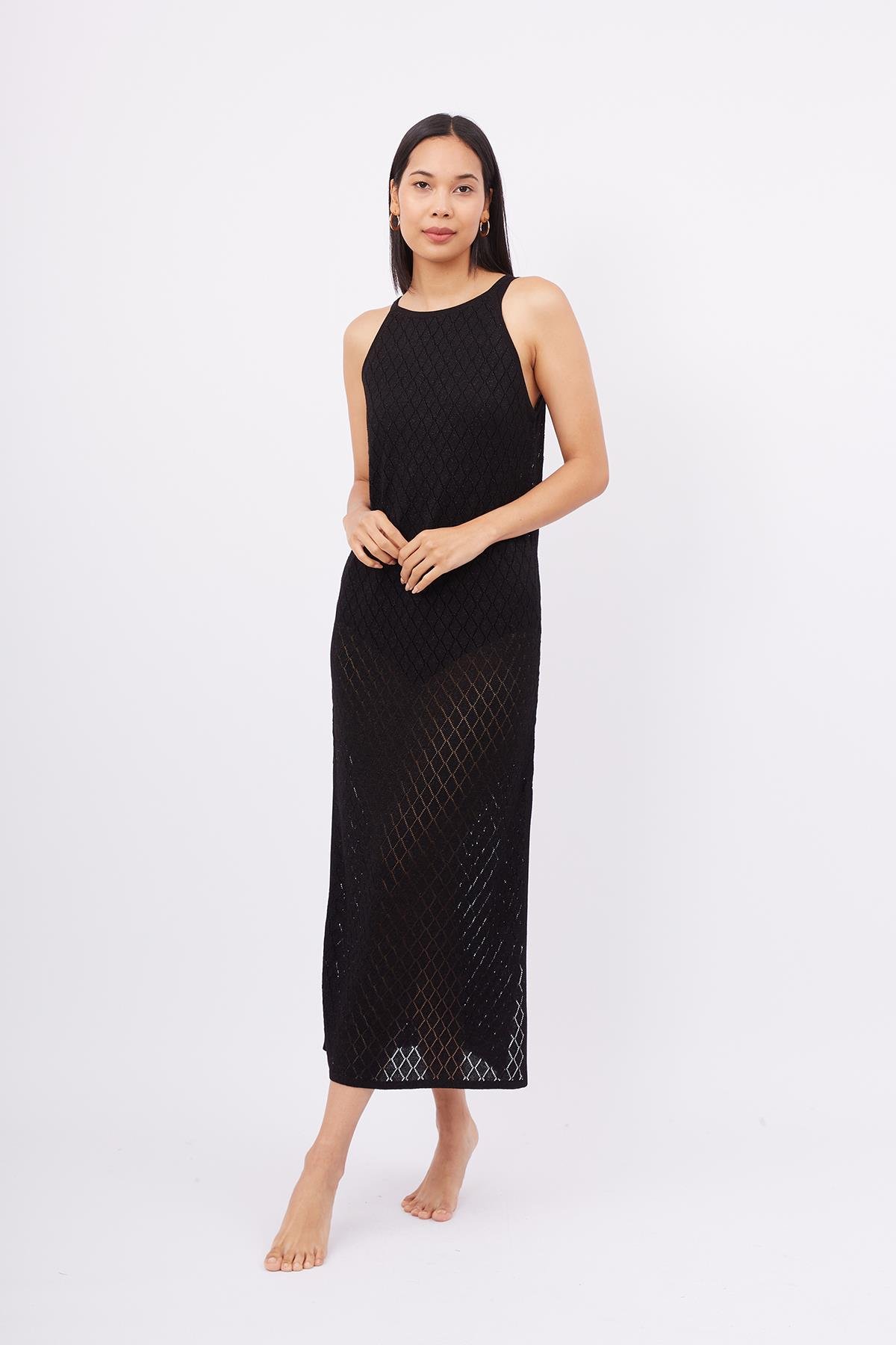 Peraluna EVELIEN DRESS Ajur Örgü Dar Kesim Halter Yaka Arkası Bağcıklı Uzun Kadın Triko Elbise - Siyah