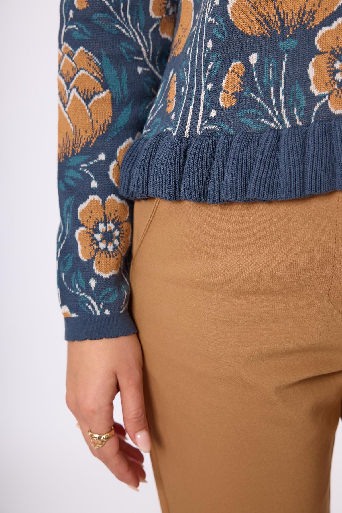 Peraluna Felicity Çiçek Jakarlı  Kadın Triko Hırka - İndigo Multi