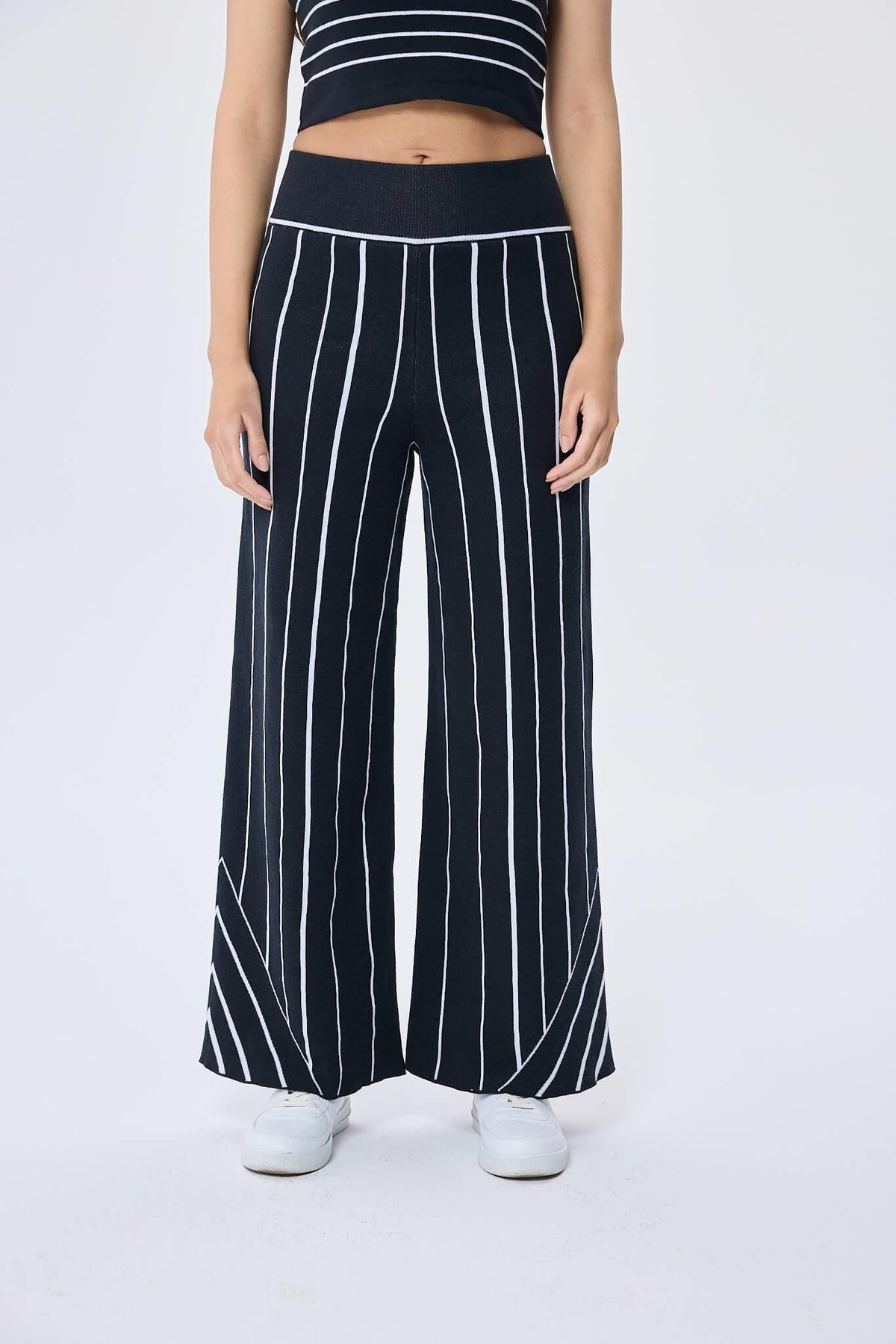 Peraluna Finley Dikine Çizgili Pamuklu Yazlık Kadın Triko Pantolon - SİYAH-BEYAZ ÇİZGİLİ