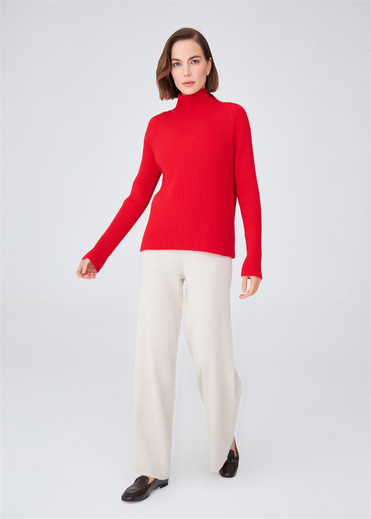Peraluna Turtleneck Cashmere Blend Slim Fit Women Knitwear Sweater - Red