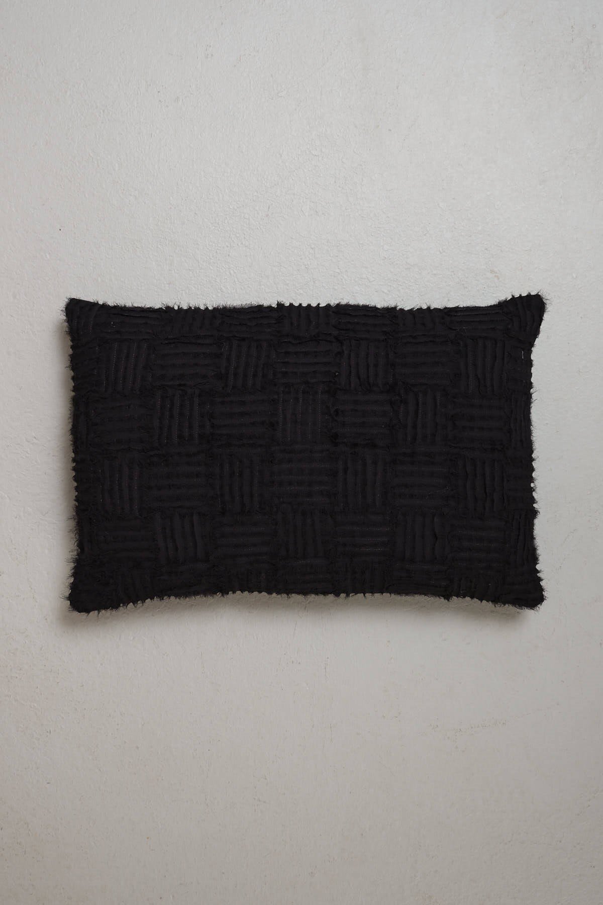 Peraluna FOAM PILLOW Chiffon Strip Knitwear Pillowcase 60X40 cm.- Black