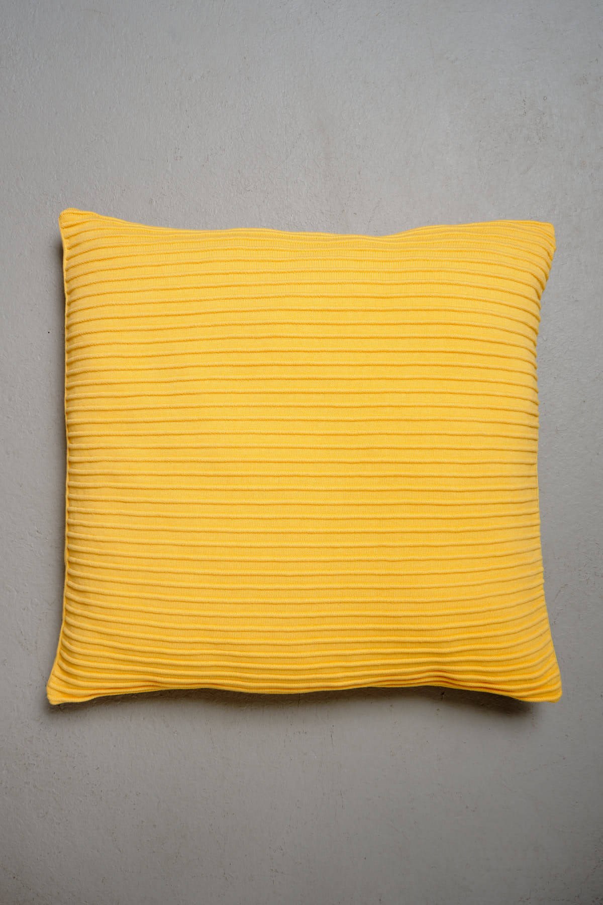 Peraluna FREE PILLOW 100% Organic Cotton Knitwear Pillowcase 45X45 cm. - Yellow