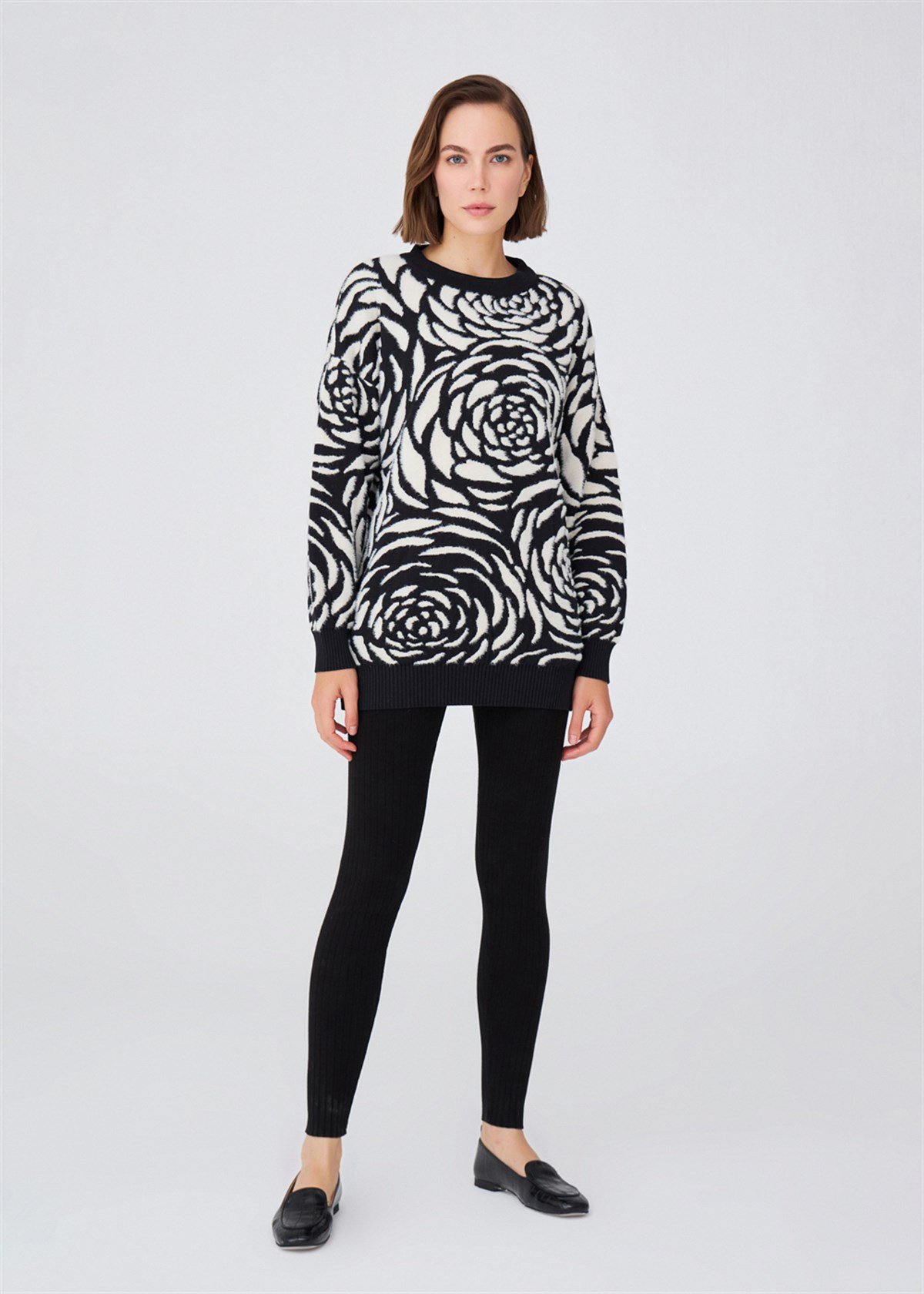 Peraluna Rose Patterned Jacquard Women's Knitwear Pullover Tunic  - Black/Cream