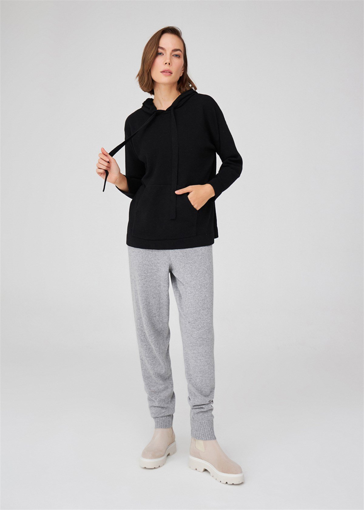 Peraluna Cashmere Blend Women's Knitwear Hoody Sweater - Black