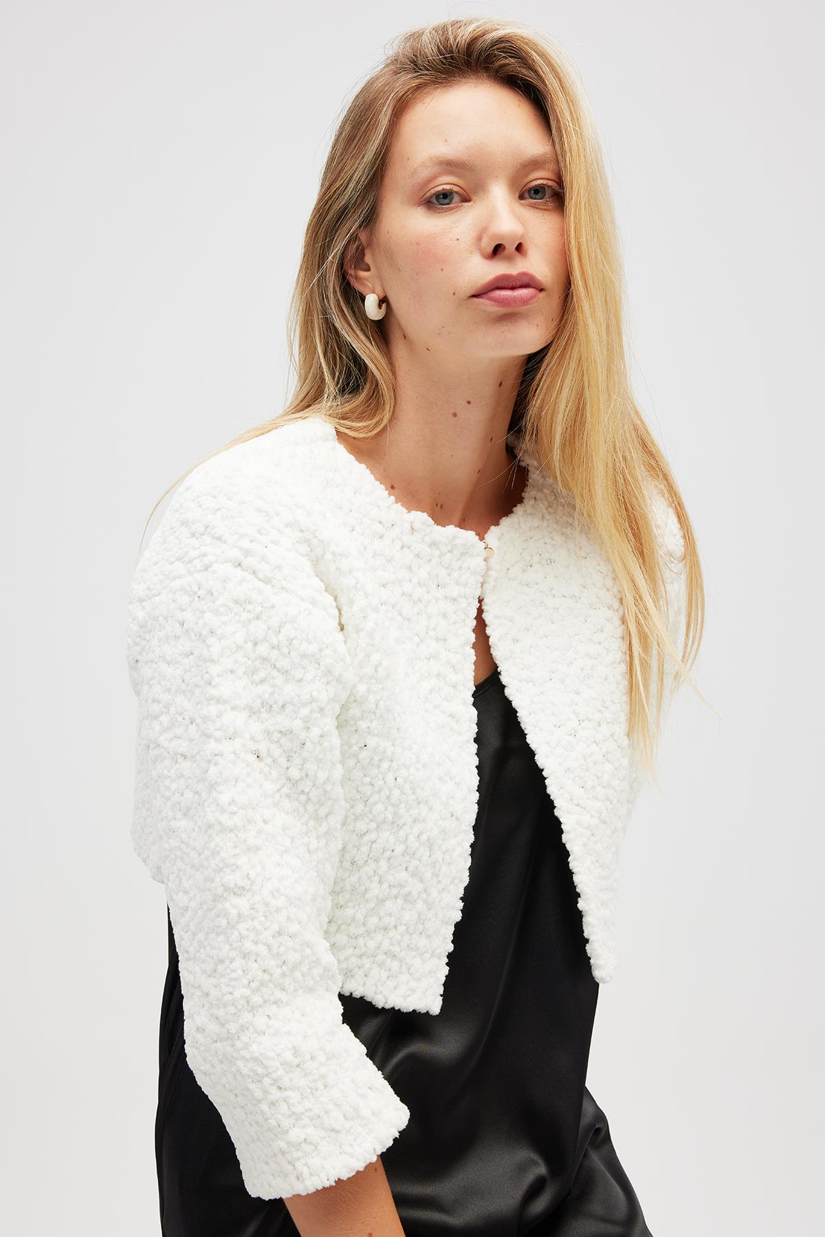 Peraluna Kayla, Düz Örgü, Kadın Kısa Triko Hırka - Ekru