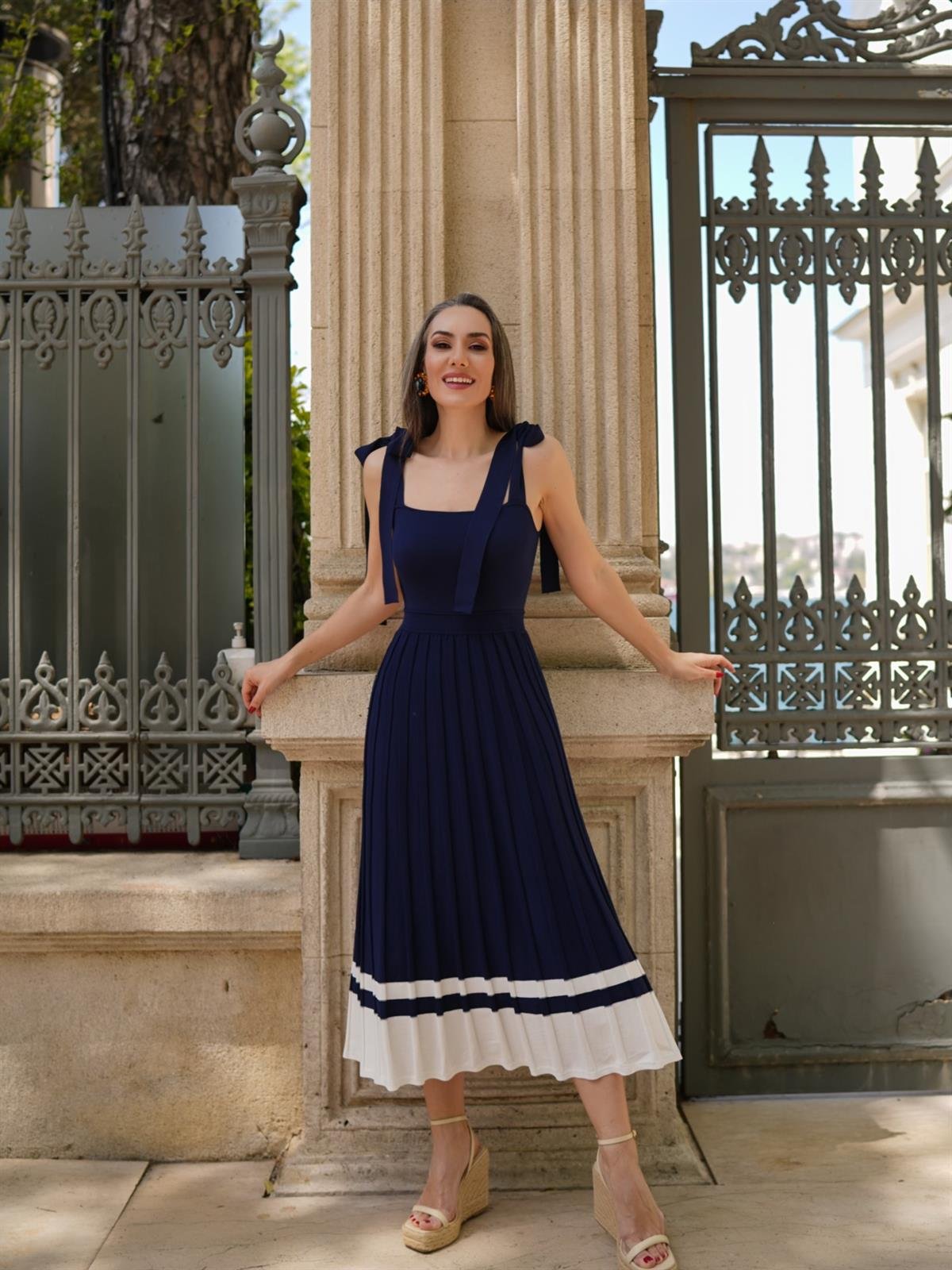 Peraluna KELLY DRESS Askılı Bağlama Detaylı Rahat Kesim Midi Boy Yazlık Kadın Triko Elbise Lacivert