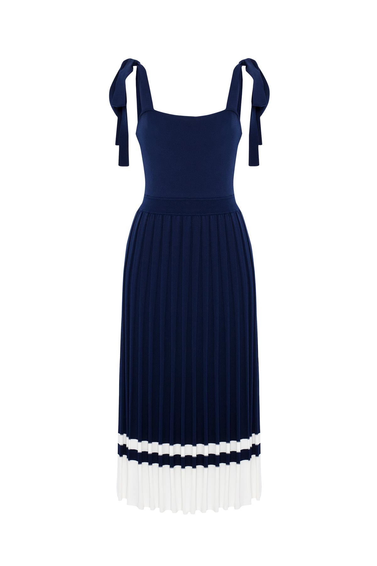 Peraluna KELLY DRESS Askılı Bağlama Detaylı Rahat Kesim Midi Boy Yazlık Kadın Triko Elbise Lacivert