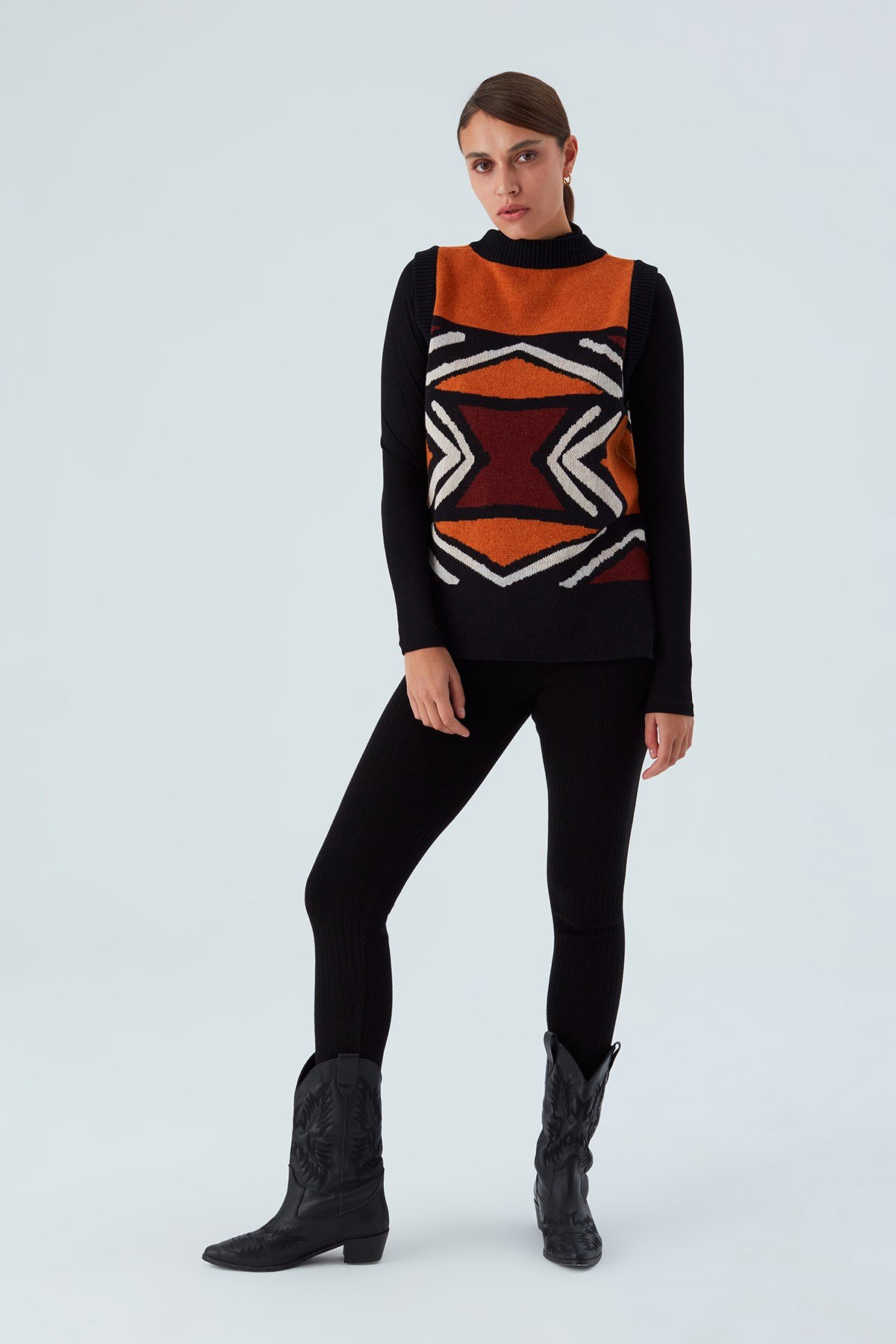 Peraluna KENDA SLIPOVER Etnik Jakar Desenli Yanları Yırtmaçlı Kadın Triko Süveter Multi