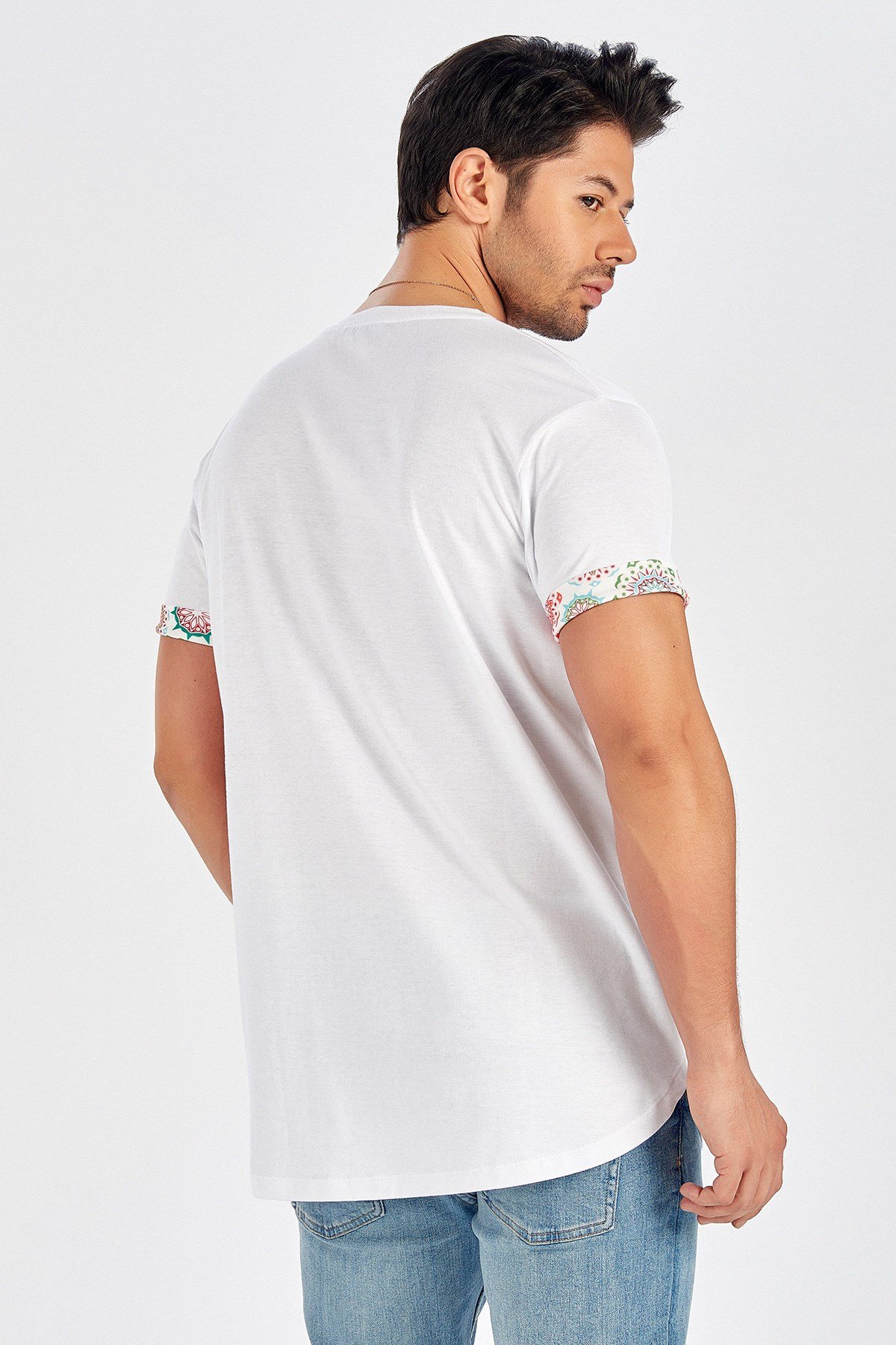 Peraluna Kol Ucu Desenli Uzun Beyaz T-Shirt