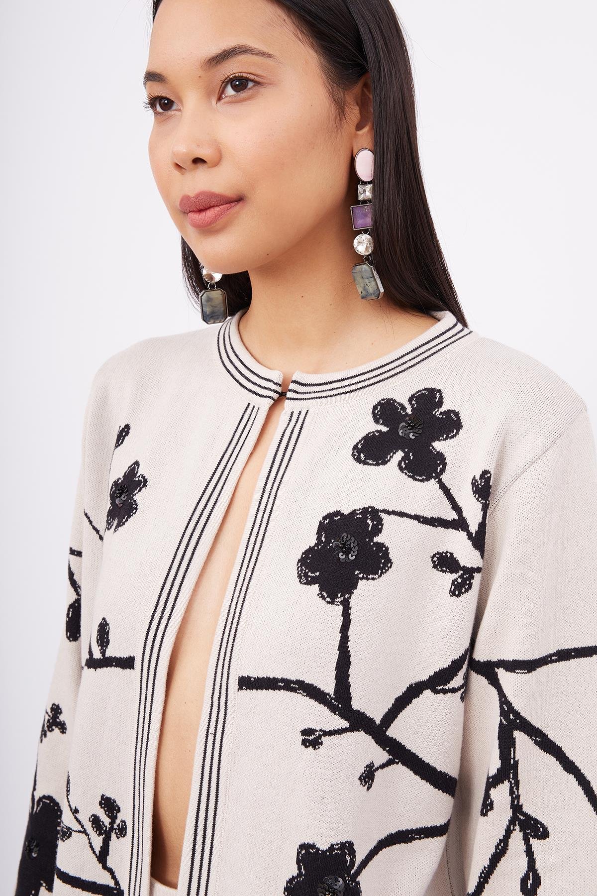 Peraluna LADY SAKURA JACKET Sakura Desen Komfort Fit Kadın Triko Ceket - Bej