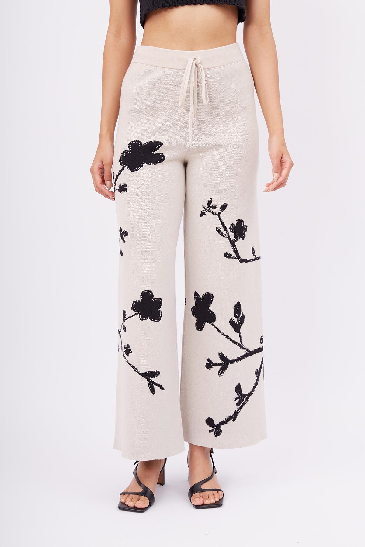 Peraluna LADY SAKURA TROUSER Sakura Desen Yüksek Bel Rahat Kesim Beli Lastikli Kadın Triko Pantolon - Bej