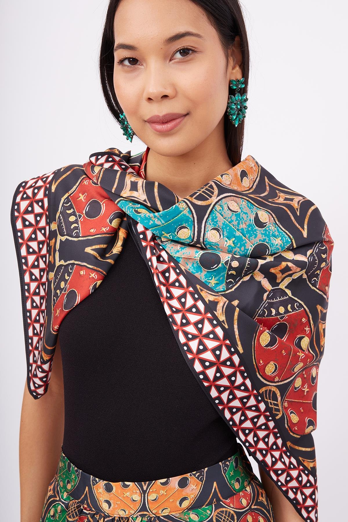 Peraluna LADYBUG SCARFE Uğurböceği Baskılı Saten Eşarp - Çok Renkli