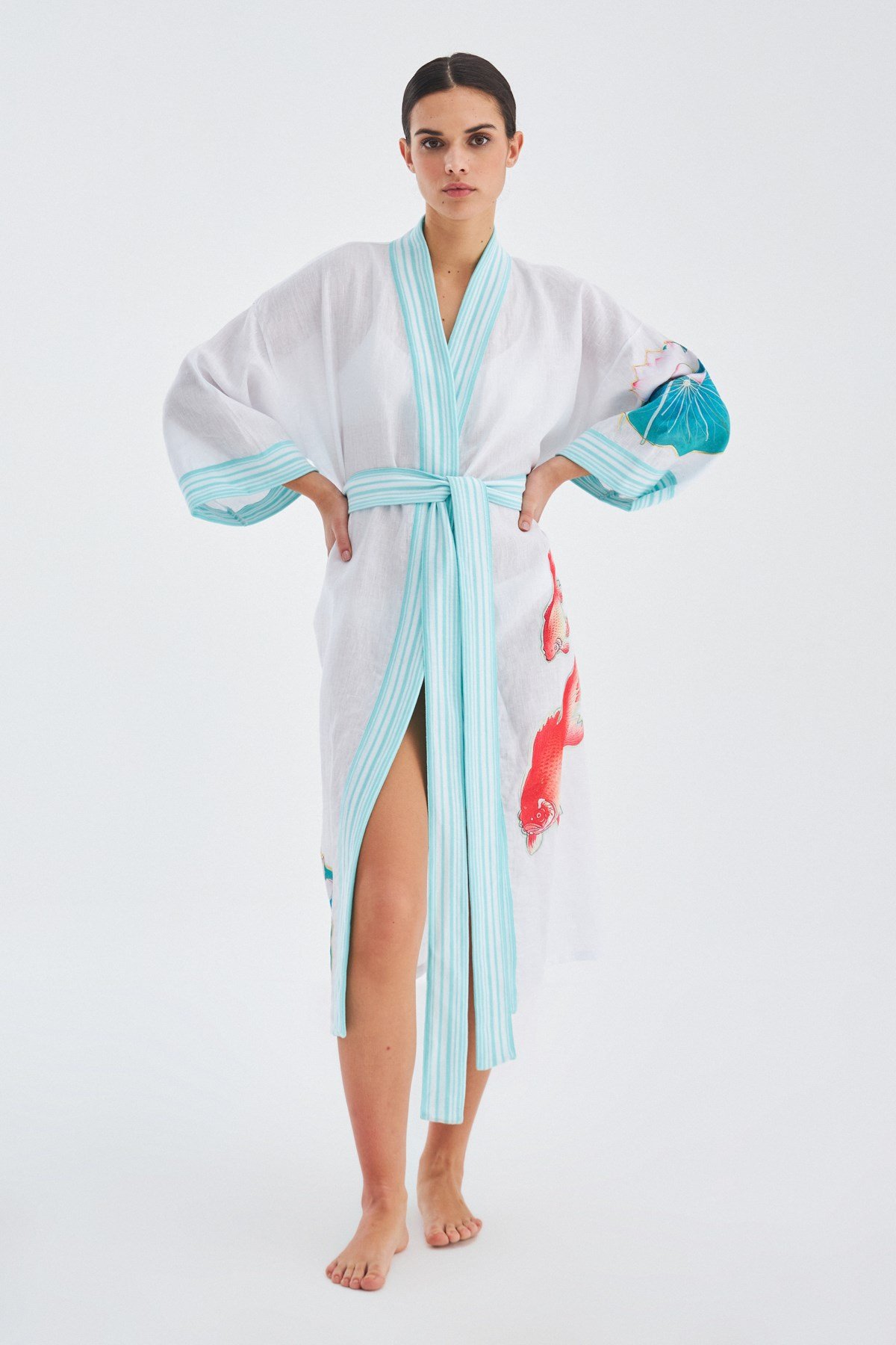 Peraluna LOTUS Balık Aplikelii Keten Karışımlı Diz Altı Kadın Kimono Beyaz