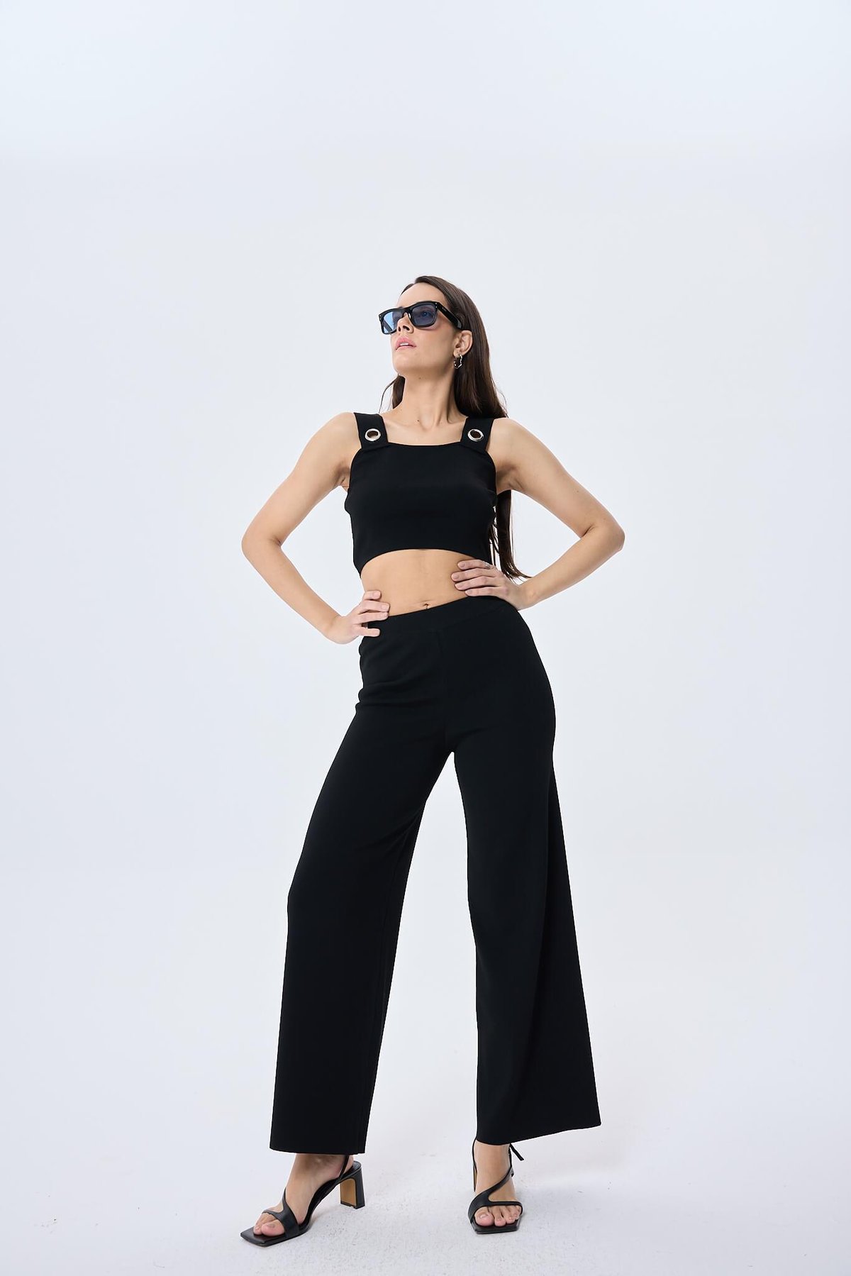 Peraluna Martha, Düz Örgü, Geniş Askılı Kadın Rayon Triko Bralet  - SİYAH