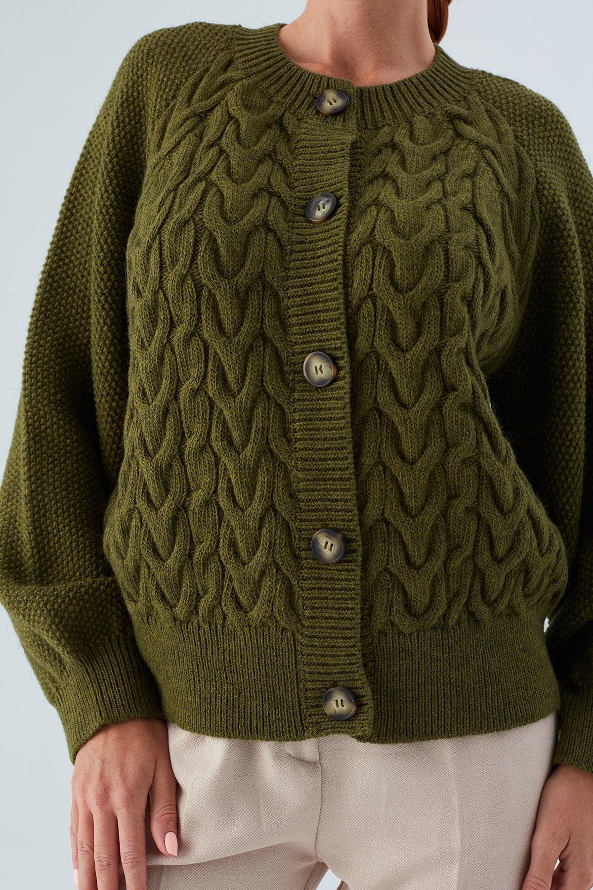 Peraluna MAY CARDIGAN Cable Knit Button Loose Cut Women Knitwear Cardigan - Green