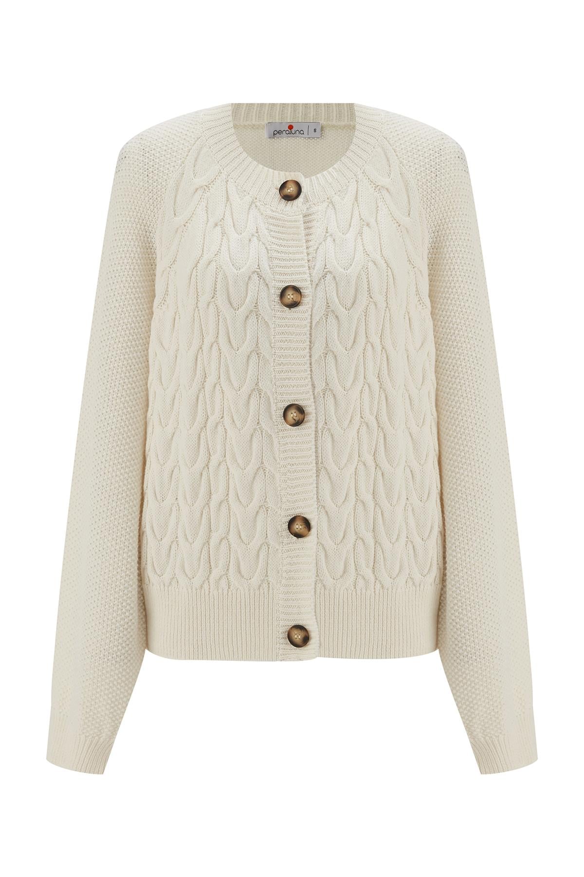 Peraluna MAY CARDIGAN Saç Örgülü Düğmeli Bol Kesim Kadın Triko Hırka Ekru